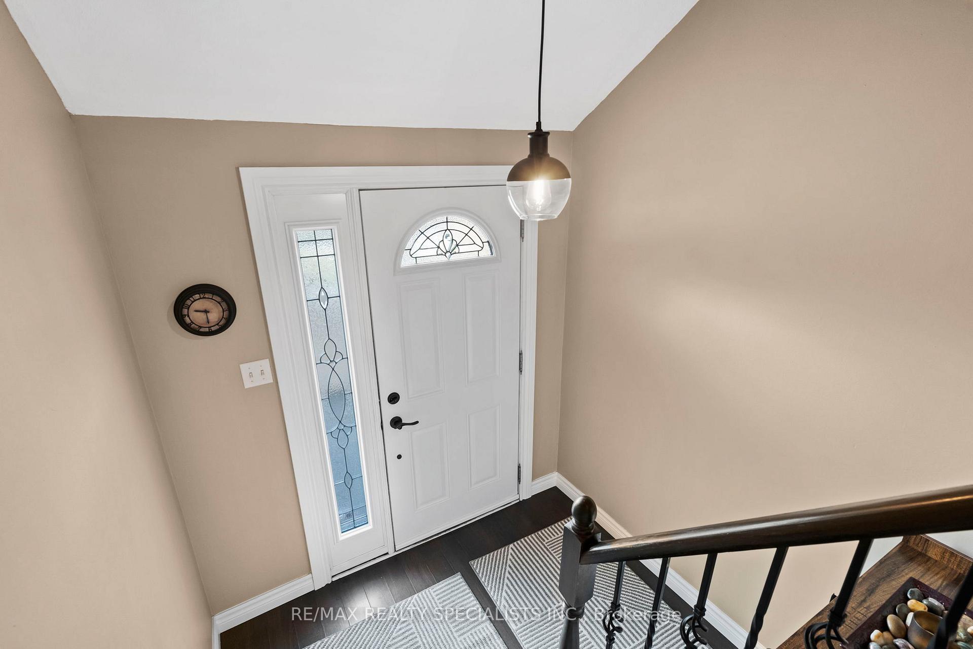 Photo 4 of 4250 Jefton Crescent, Mississauga, Erin Mills — HOMEH