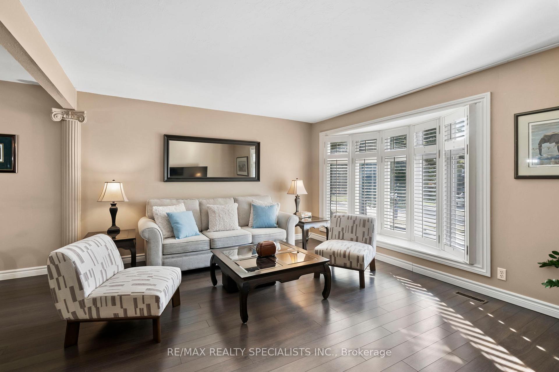 Photo 6 of 4250 Jefton Crescent, Mississauga, Erin Mills — HOMEH
