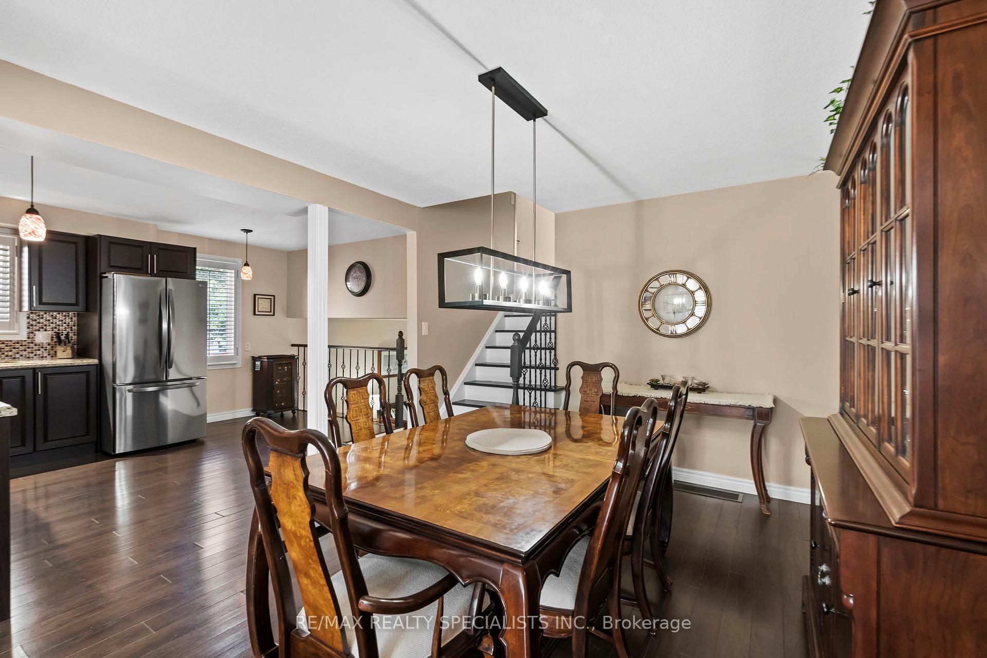 Photo 9 of 4250 Jefton Crescent, Mississauga, Erin Mills — HOMEH