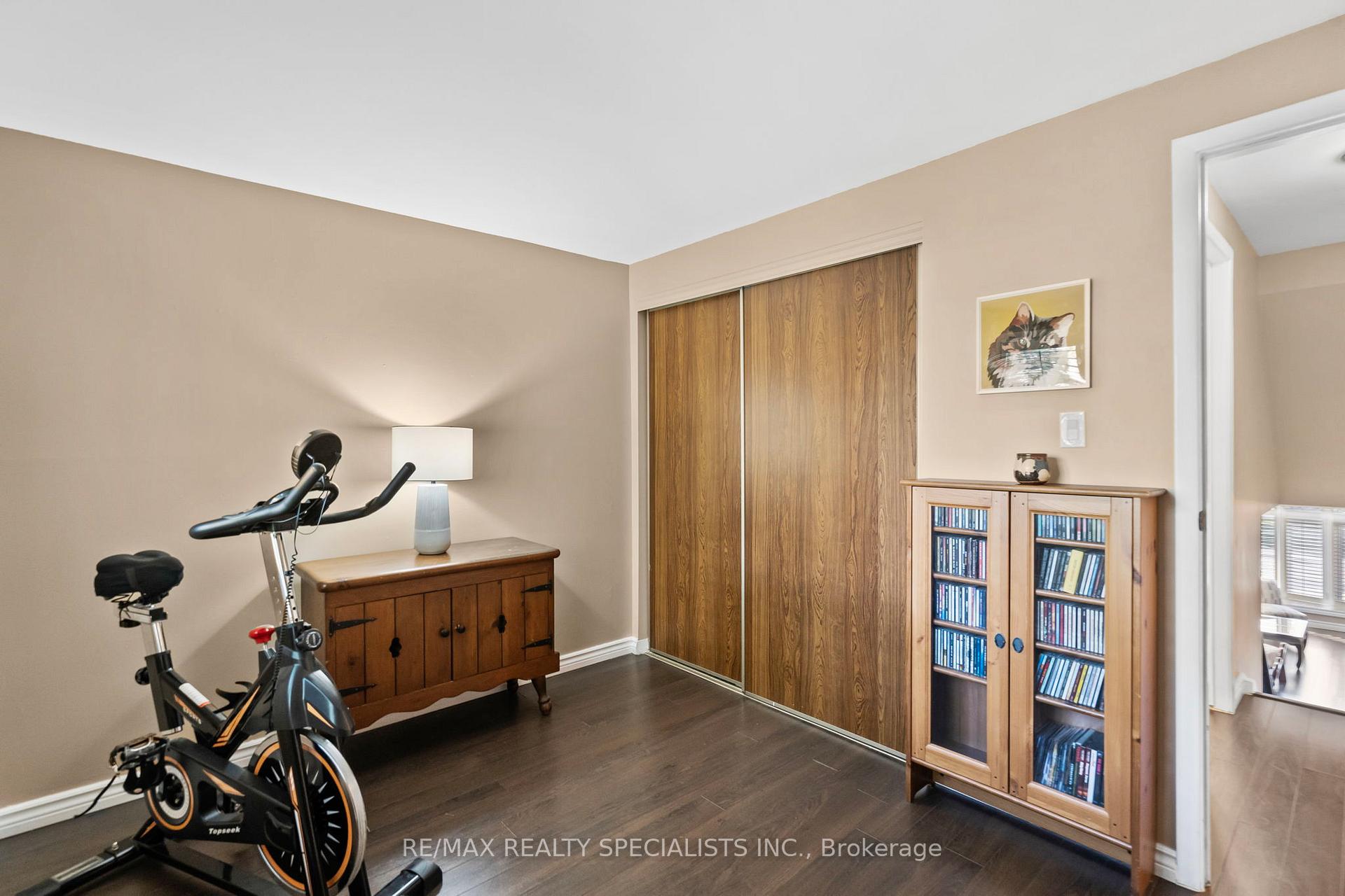Photo 18 of 4250 Jefton Crescent, Mississauga, Erin Mills — HOMEH