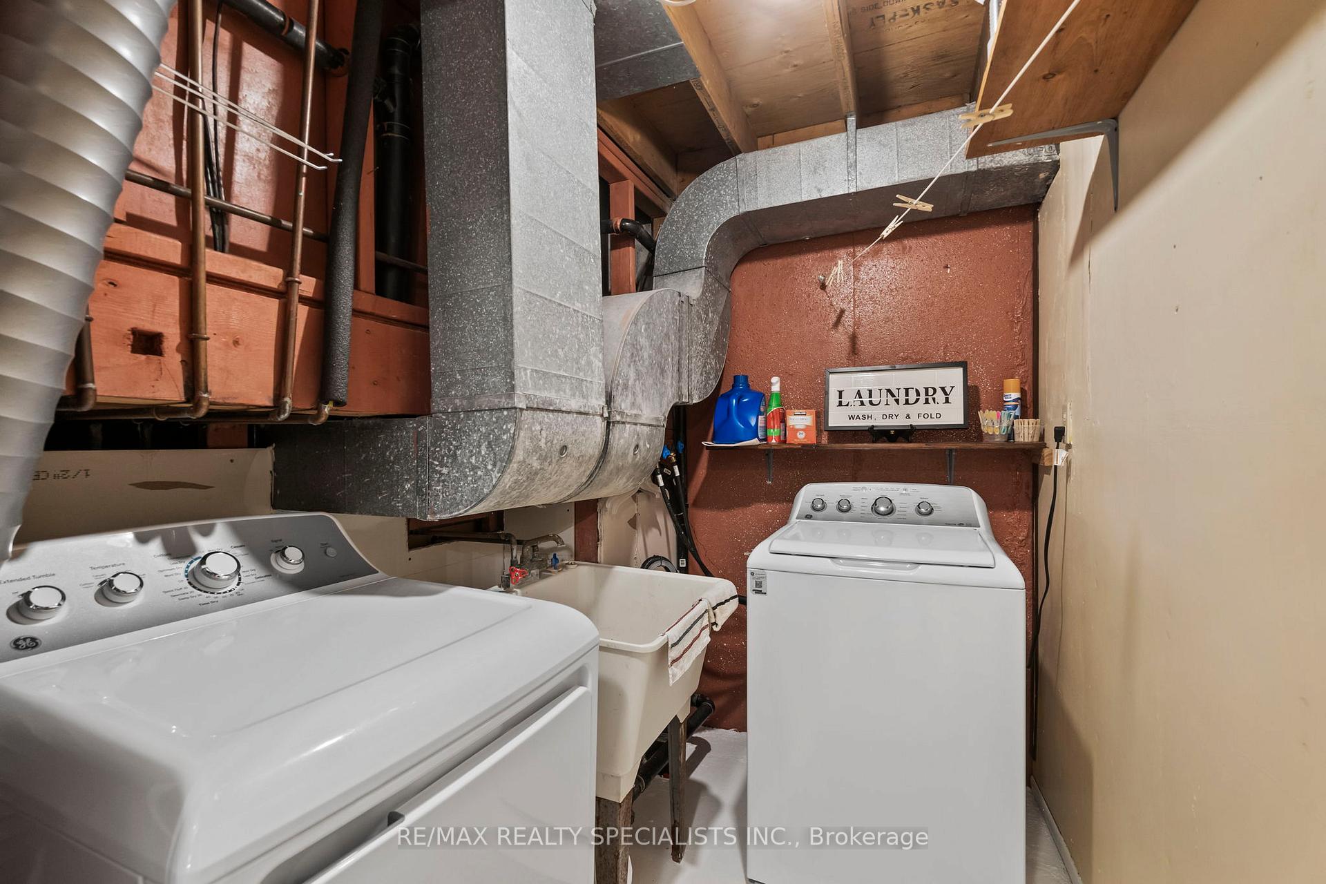 Photo 34 of 4250 Jefton Crescent, Mississauga, Erin Mills — HOMEH