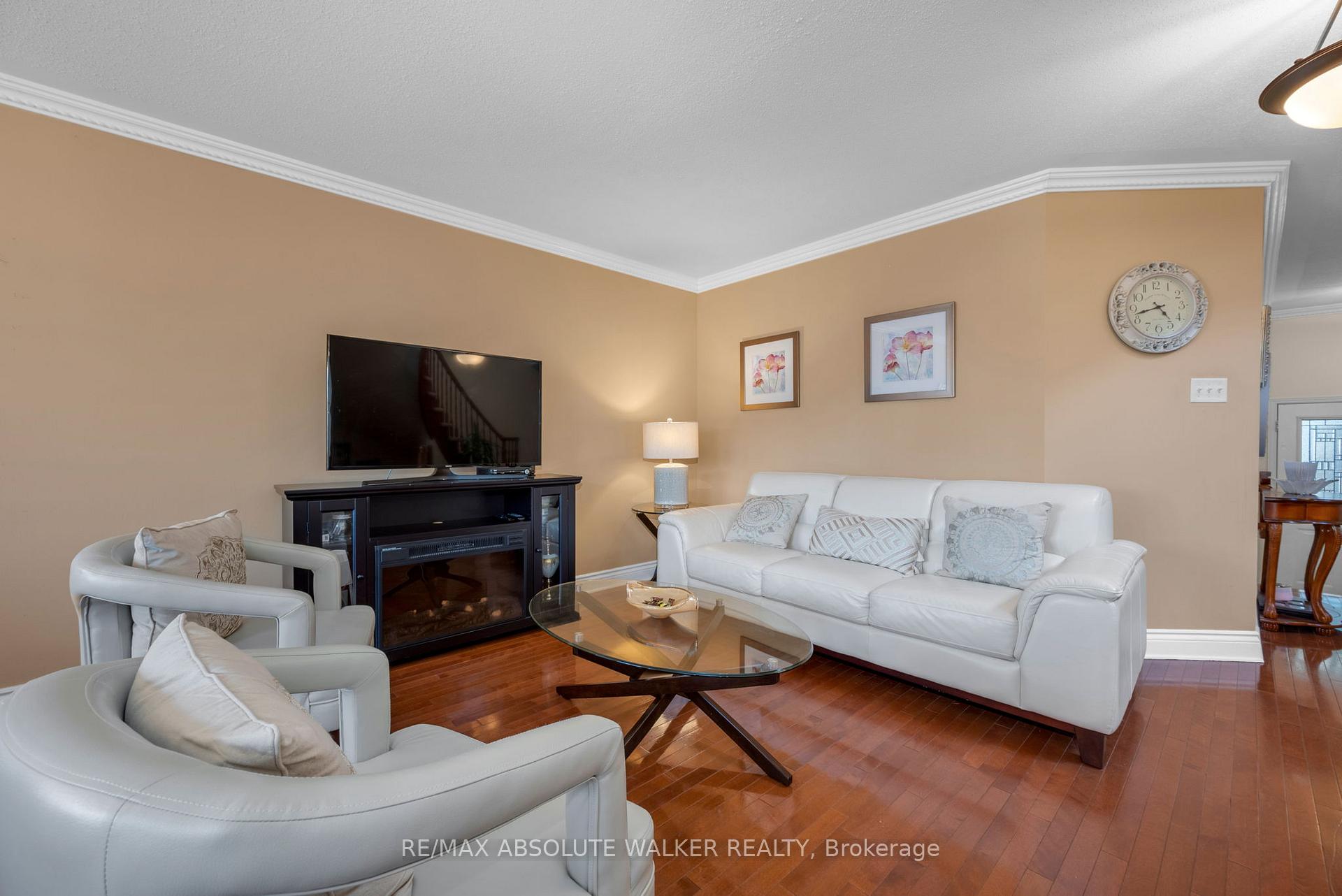 Photo 7 of 607 Aquaview Drive, Ottawa, Avalon East — HOMEH
