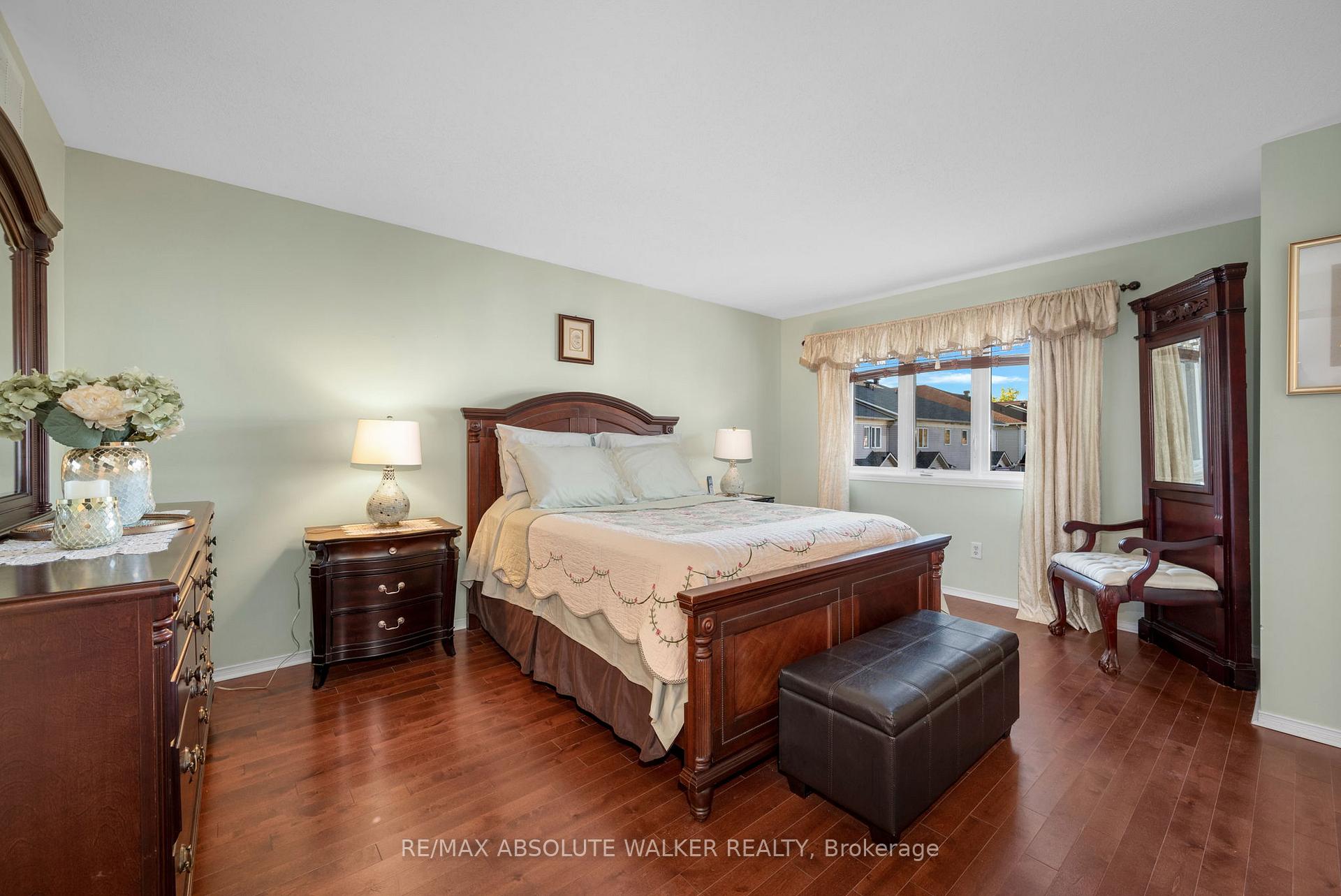 Photo 16 of 607 Aquaview Drive, Ottawa, Avalon East — HOMEH