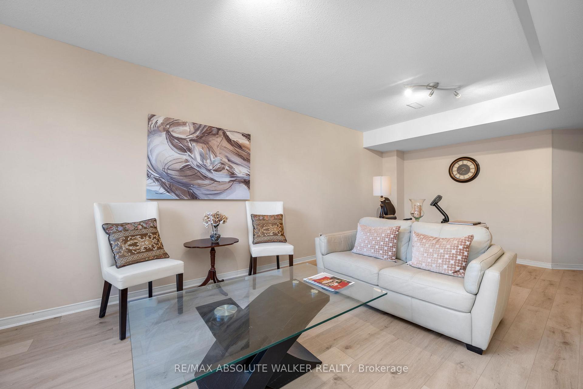 Photo 24 of 607 Aquaview Drive, Ottawa, Avalon East — HOMEH