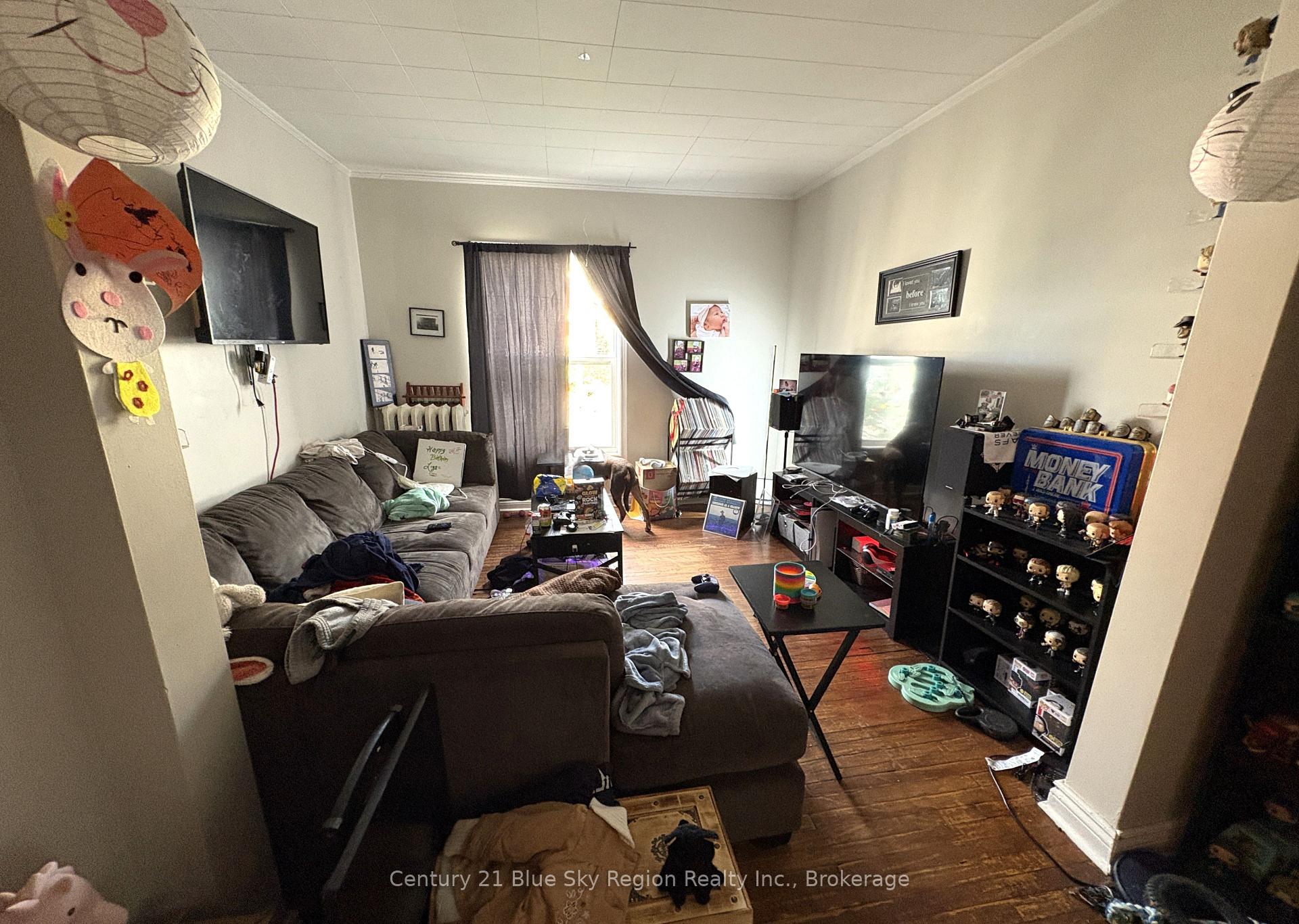Photo 2 of 353 Regina Street, North Bay, Central — HOMEH