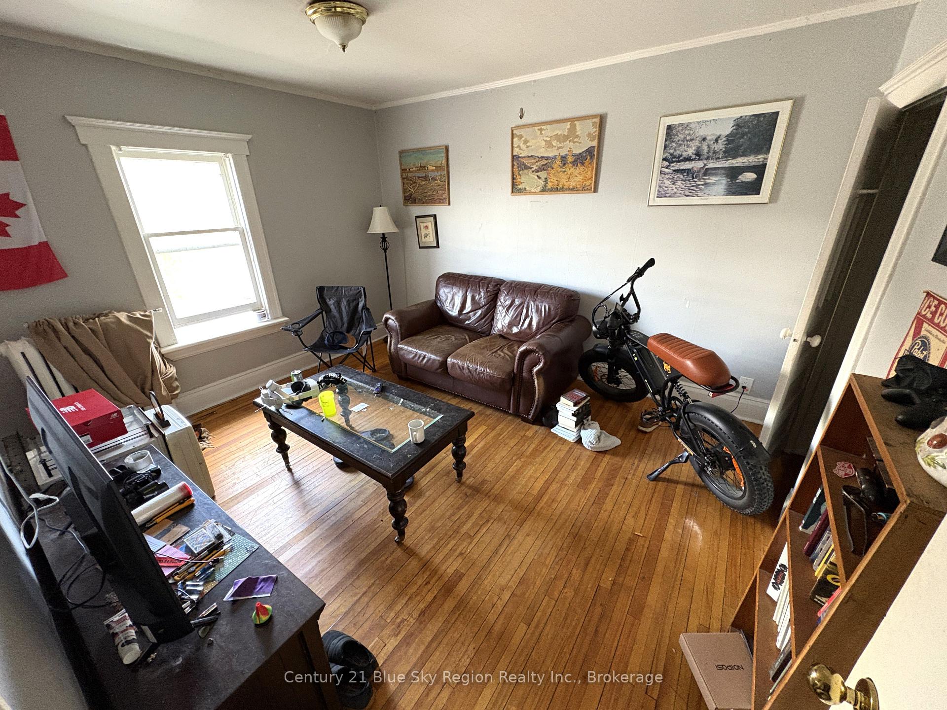 Photo 7 of 353 Regina Street, North Bay, Central — HOMEH