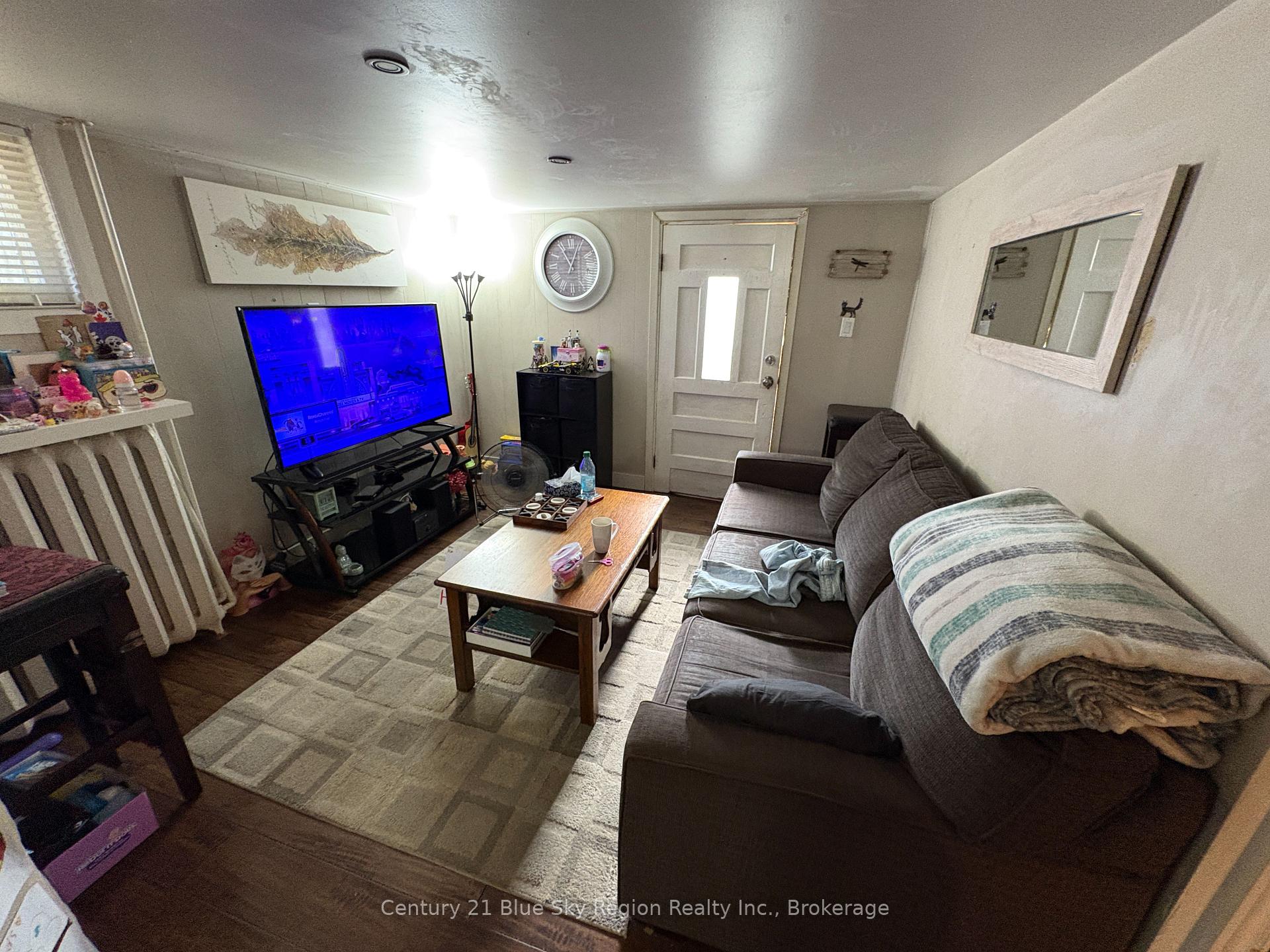 Photo 13 of 353 Regina Street, North Bay, Central — HOMEH