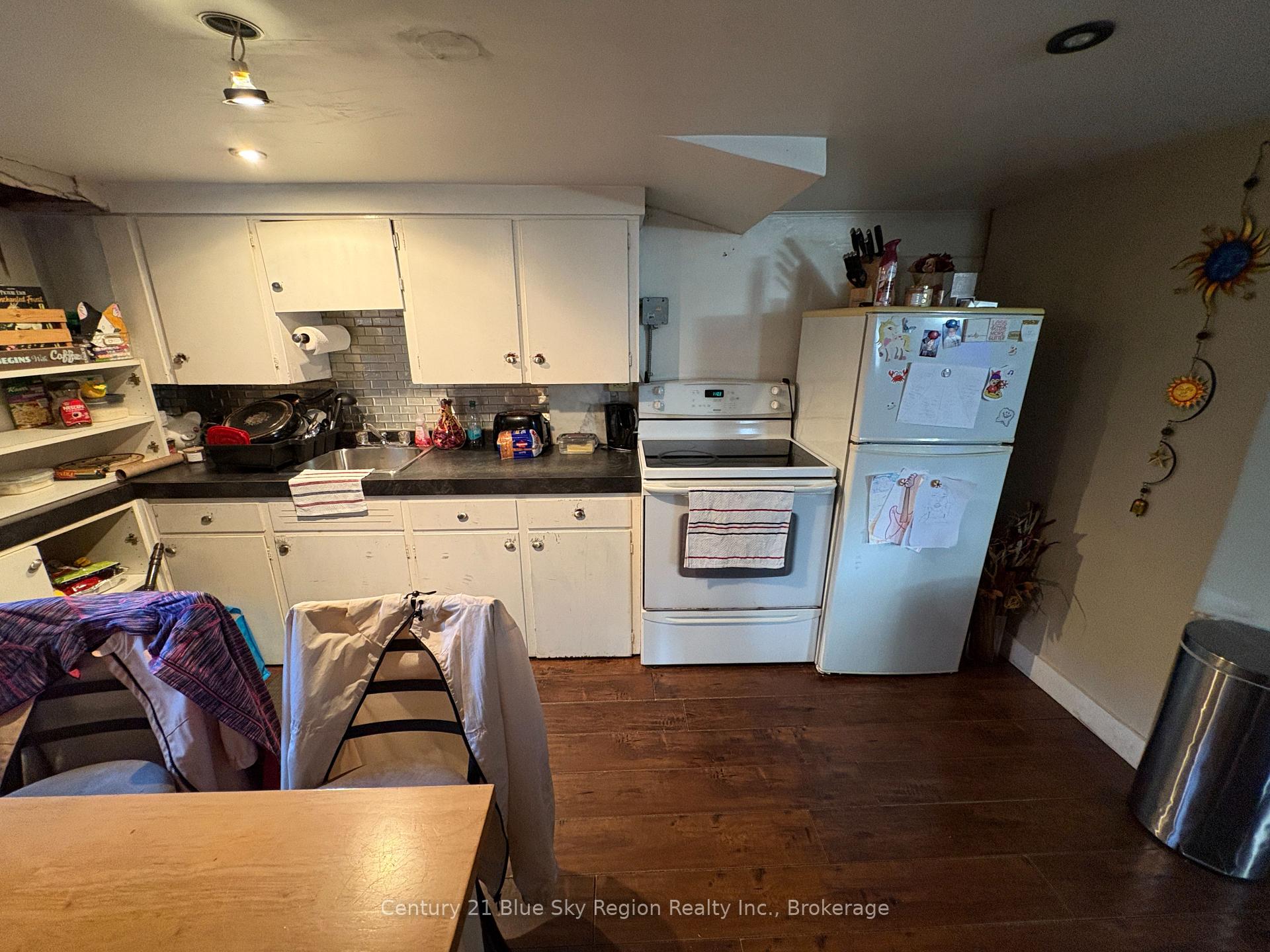 Photo 16 of 353 Regina Street, North Bay, Central — HOMEH