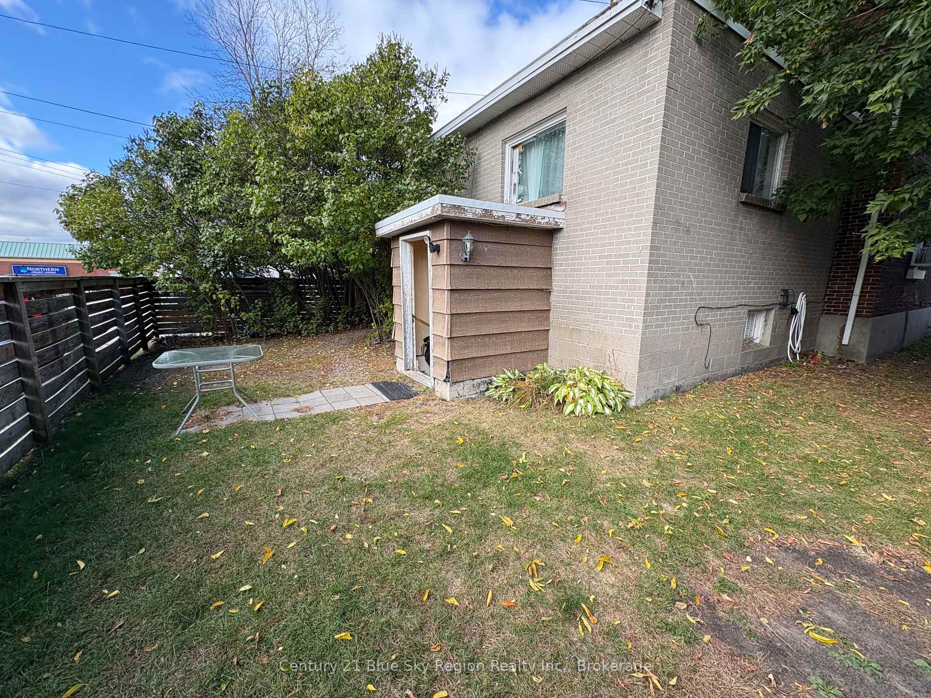 Photo 20 of 353 Regina Street, North Bay, Central — HOMEH