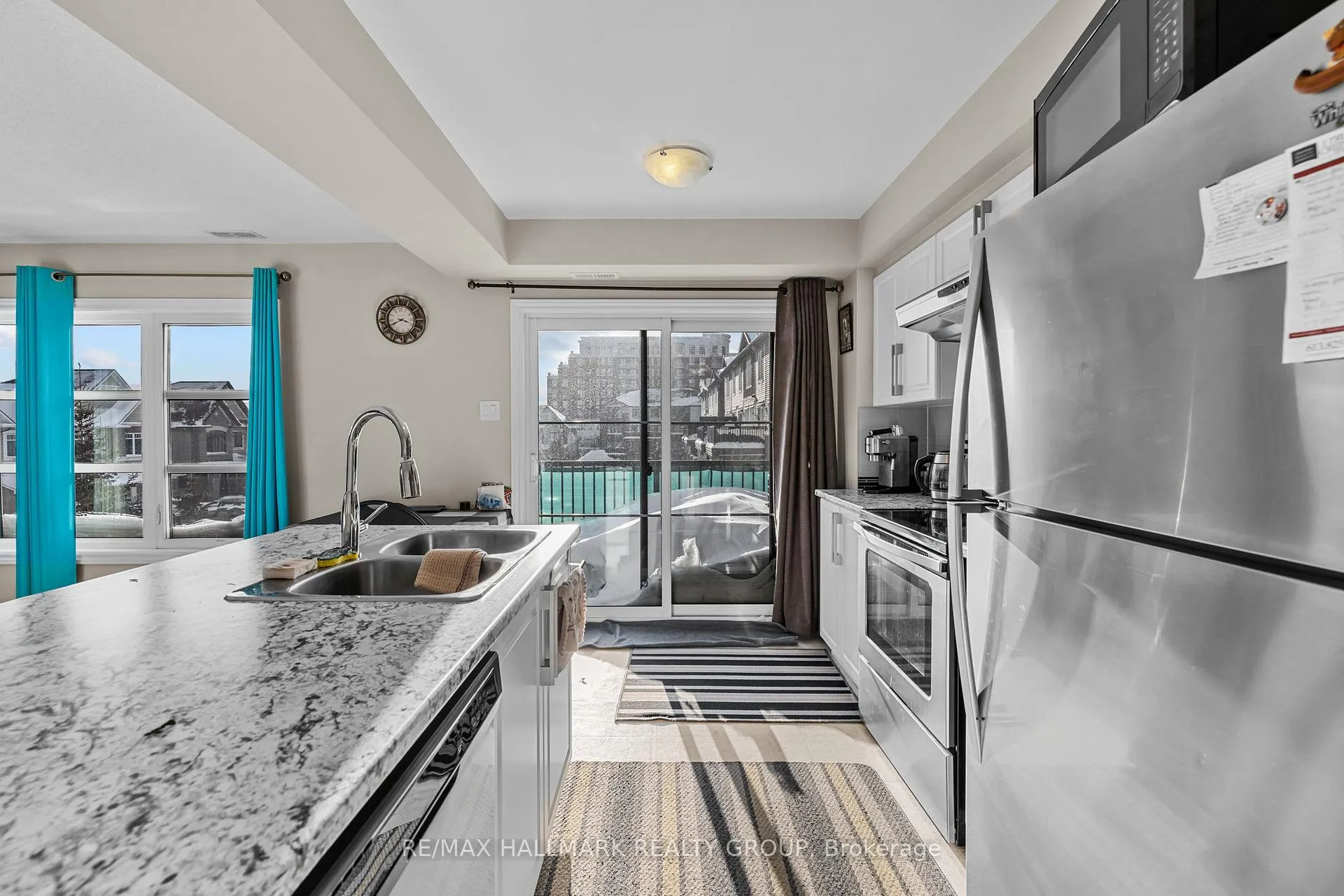 Photo 9 of 504 Clearbrook Drive, Ottawa, Barrhaven - Strandherd — HOMEH