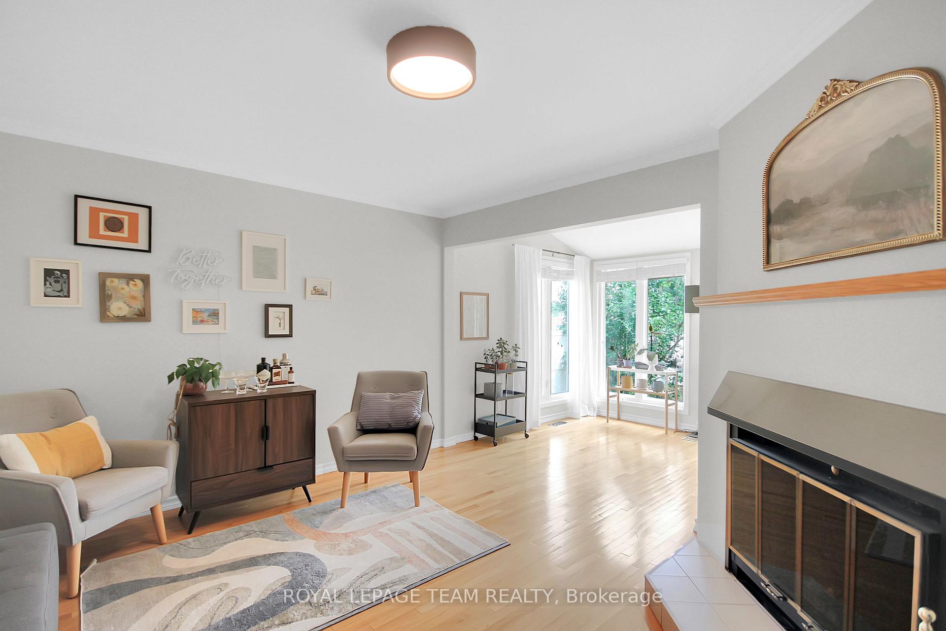 Photo 12 of 1549 Meadowfield Place, Ottawa, Chapel Hill — HOMEH