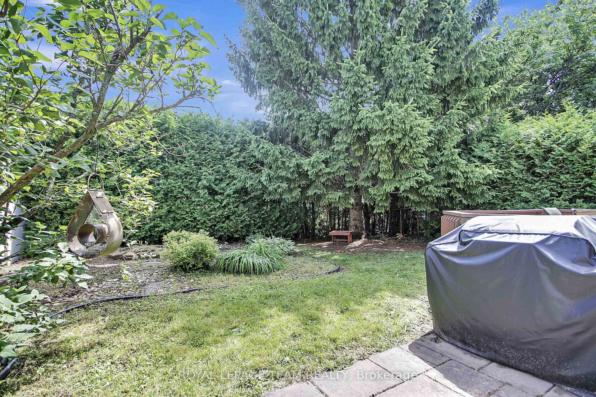 Photo 33 of 1549 Meadowfield Place, Ottawa, Chapel Hill — HOMEH