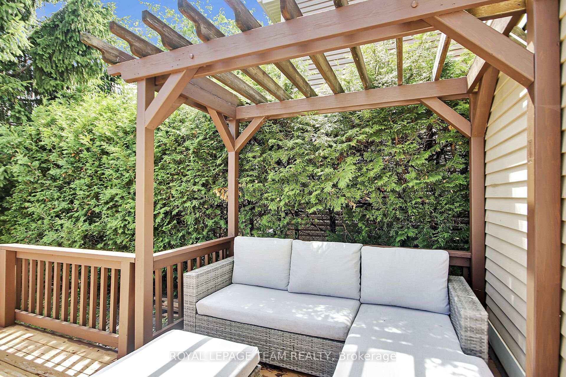 Photo 36 of 1549 Meadowfield Place, Ottawa, Chapel Hill — HOMEH