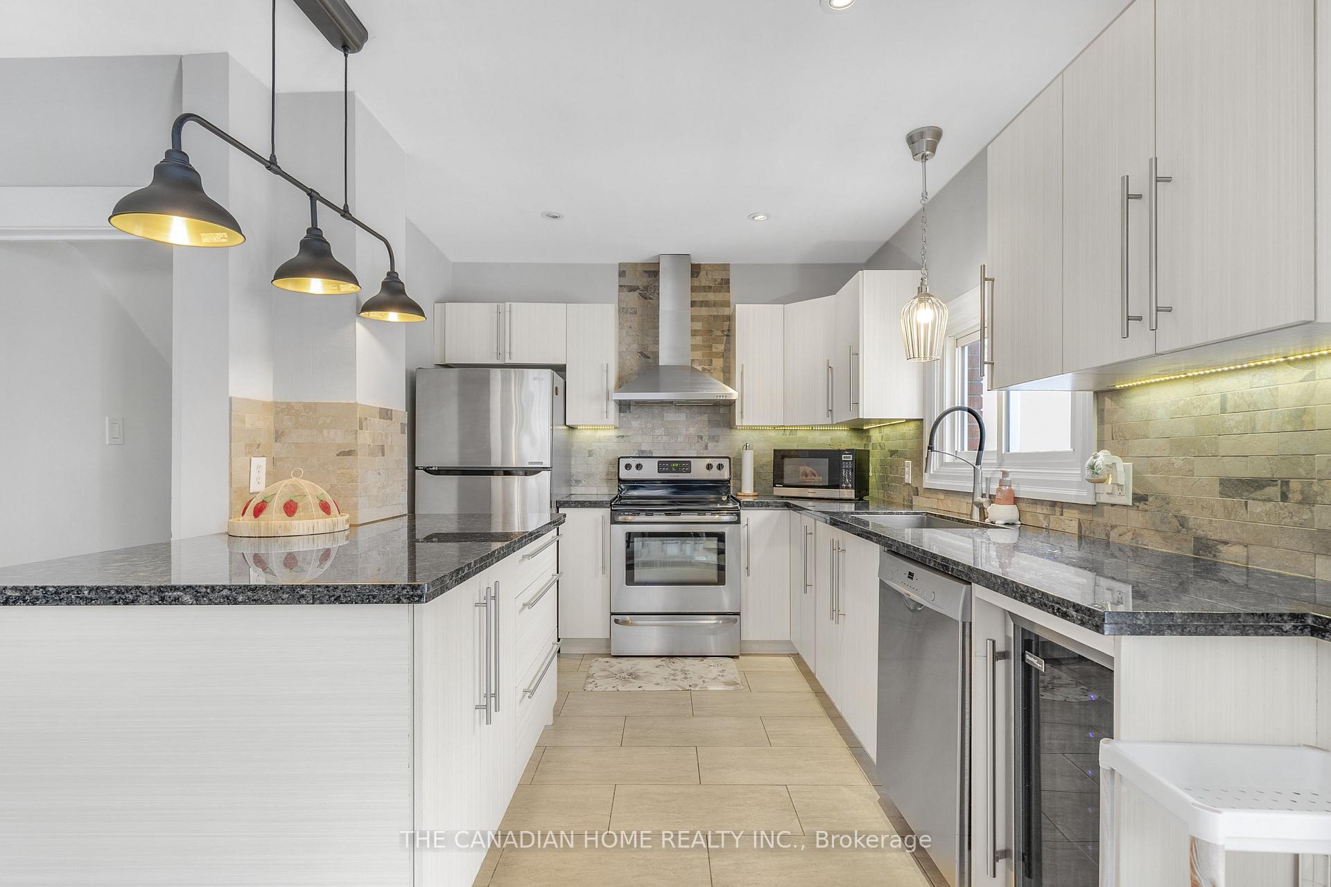 Photo 5 of 6414 Ker Street, Niagara Falls, Dorchester — HOMEH