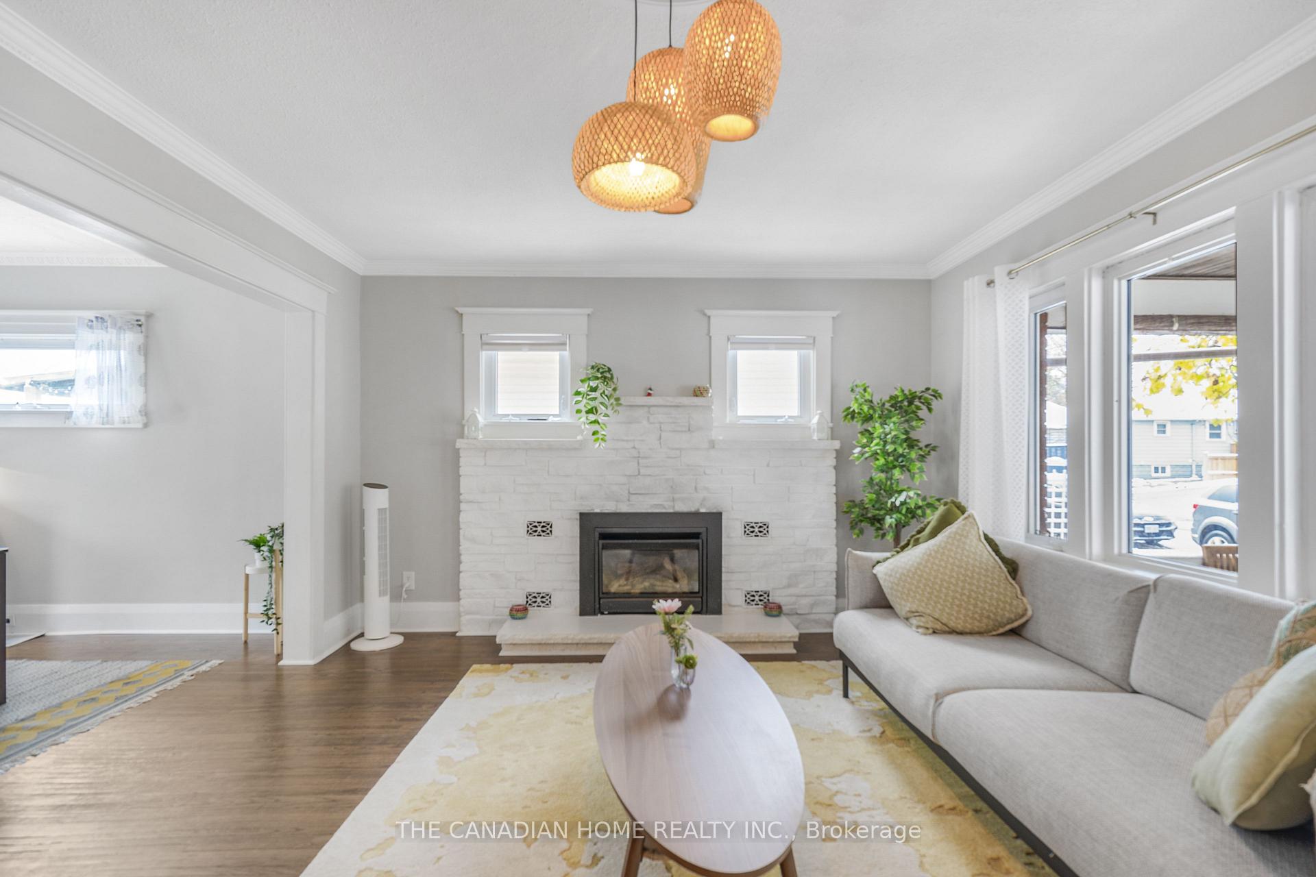 Photo 9 of 6414 Ker Street, Niagara Falls, Dorchester — HOMEH