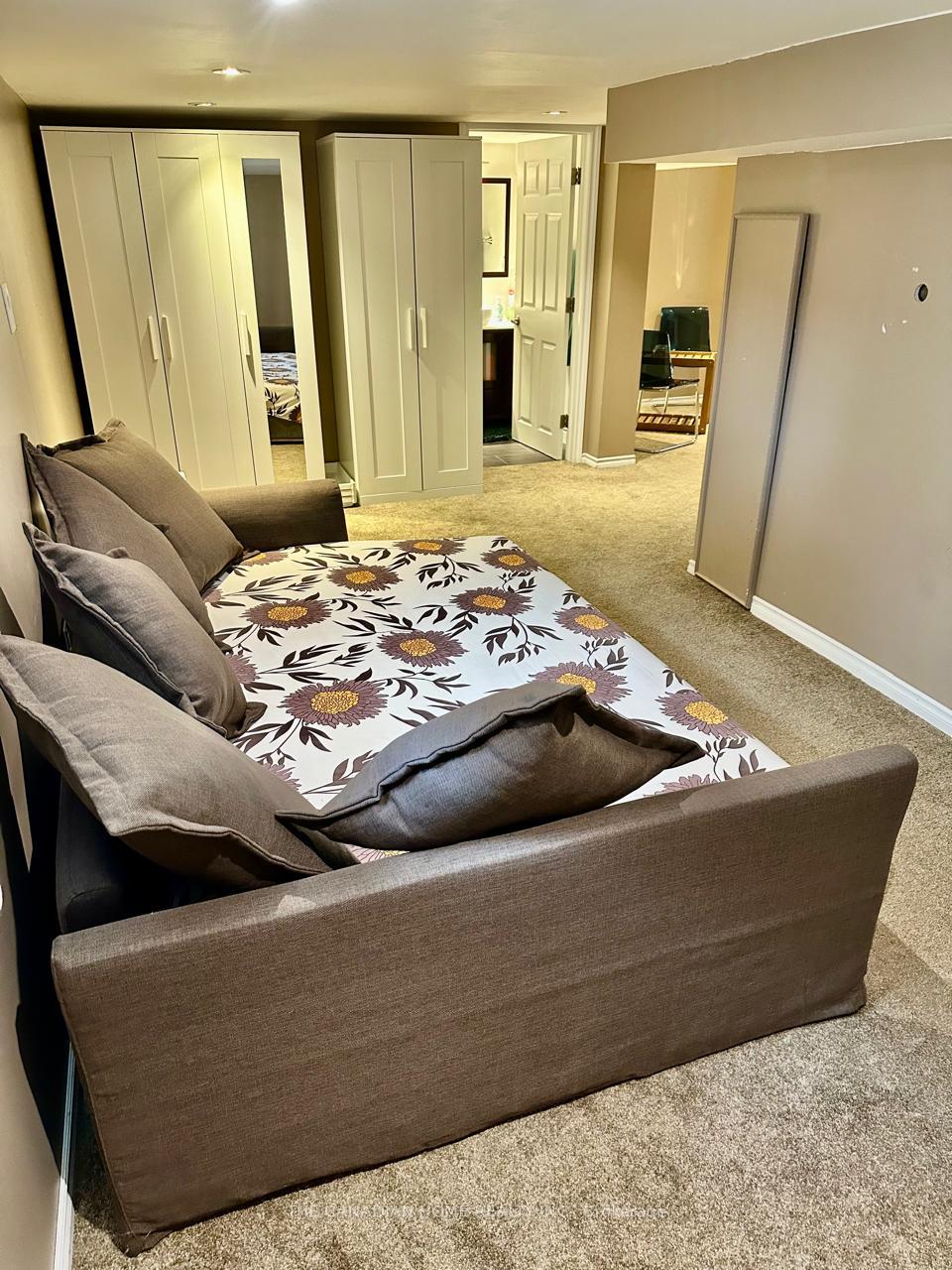 Photo 24 of 6414 Ker Street, Niagara Falls, Dorchester — HOMEH