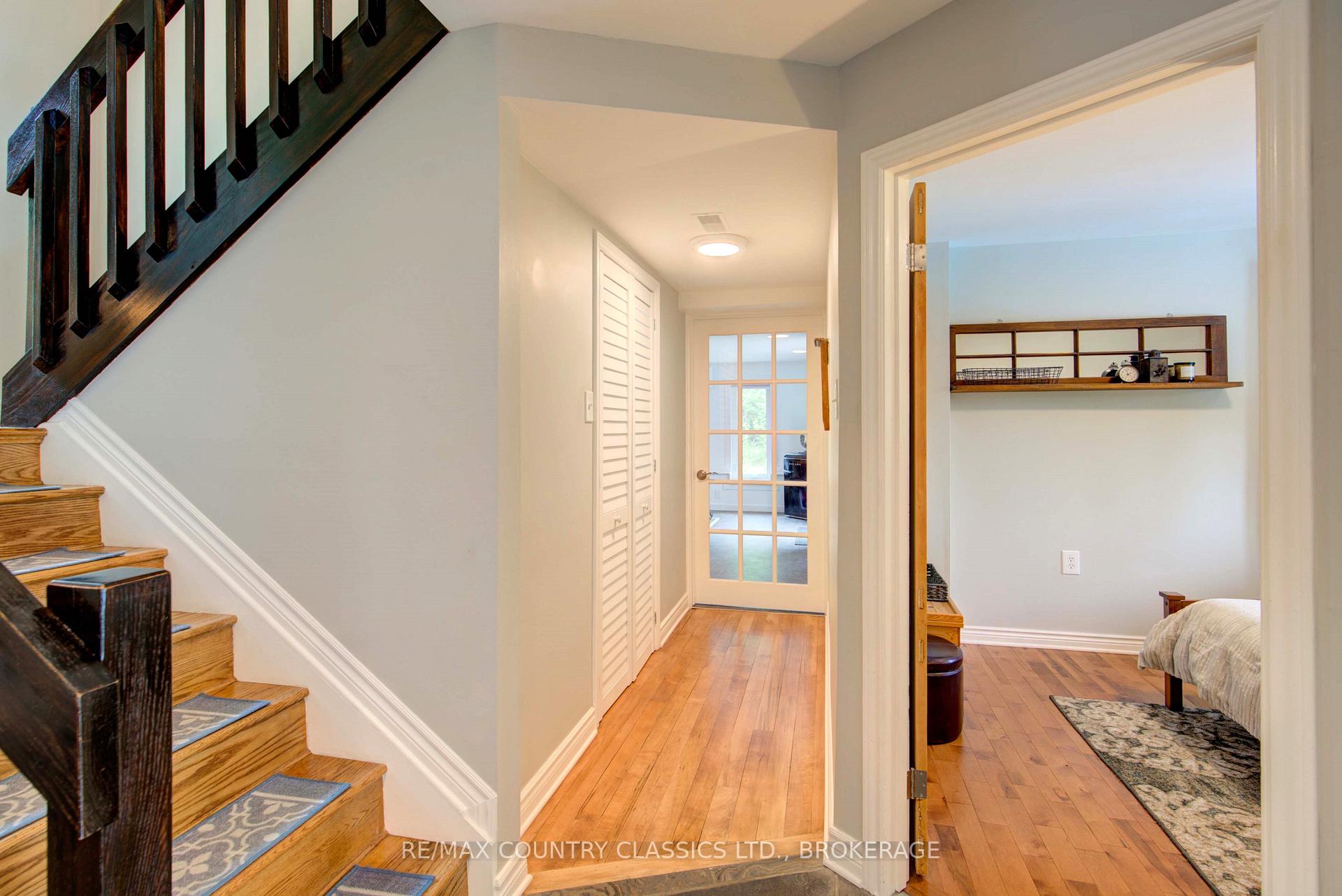Photo 21 of 1729 Bathurst Upper 5TH, Perth — HOMEH