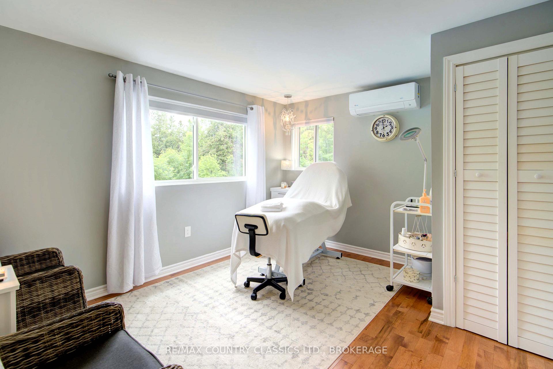 Photo 27 of 1729 Bathurst Upper 5TH, Perth — HOMEH