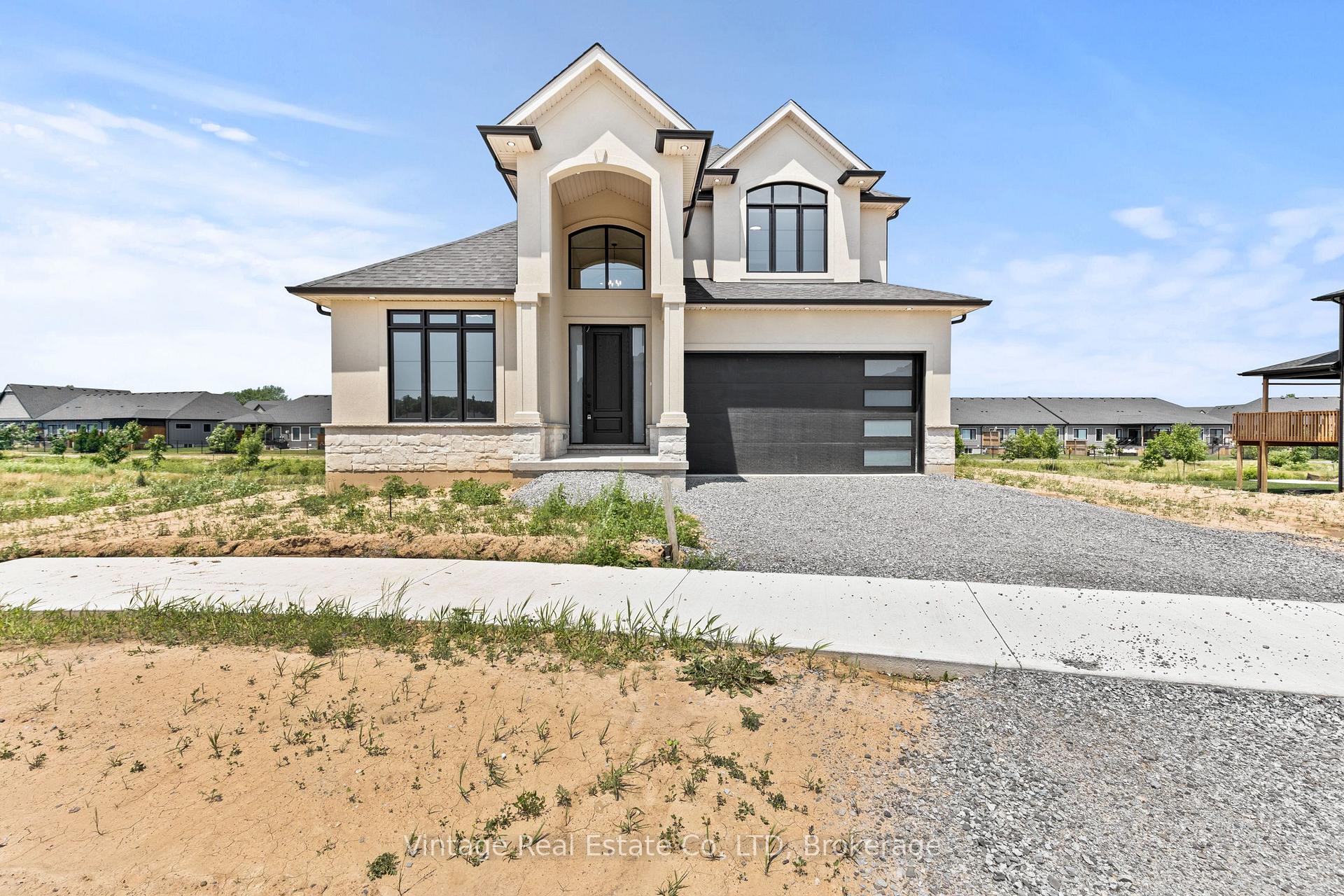 Photo 3 of 77 Swan Avenue, Pelham, Fonthill — HOMEH