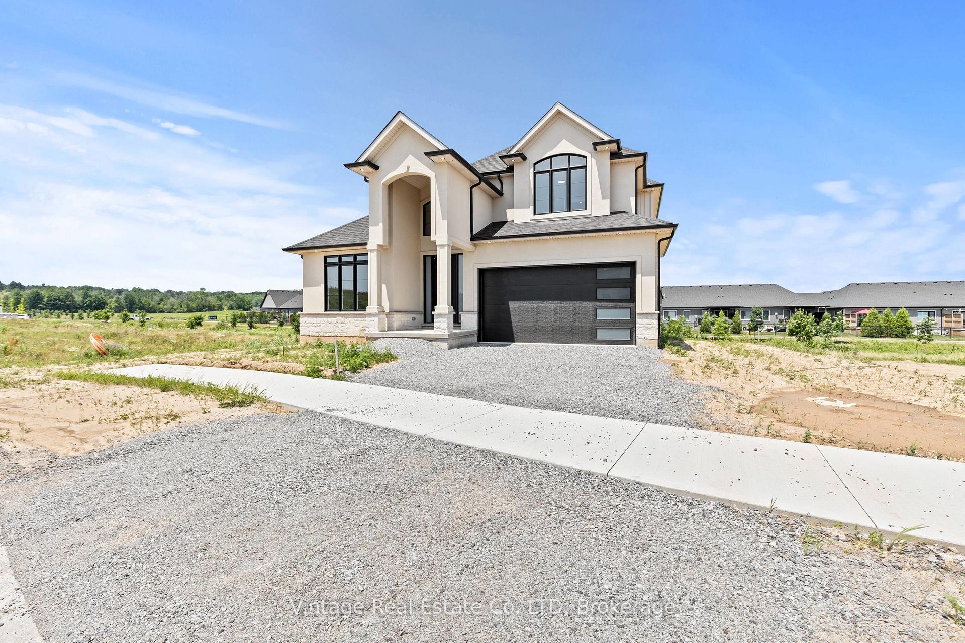 Photo 4 of 77 Swan Avenue, Pelham, Fonthill — HOMEH