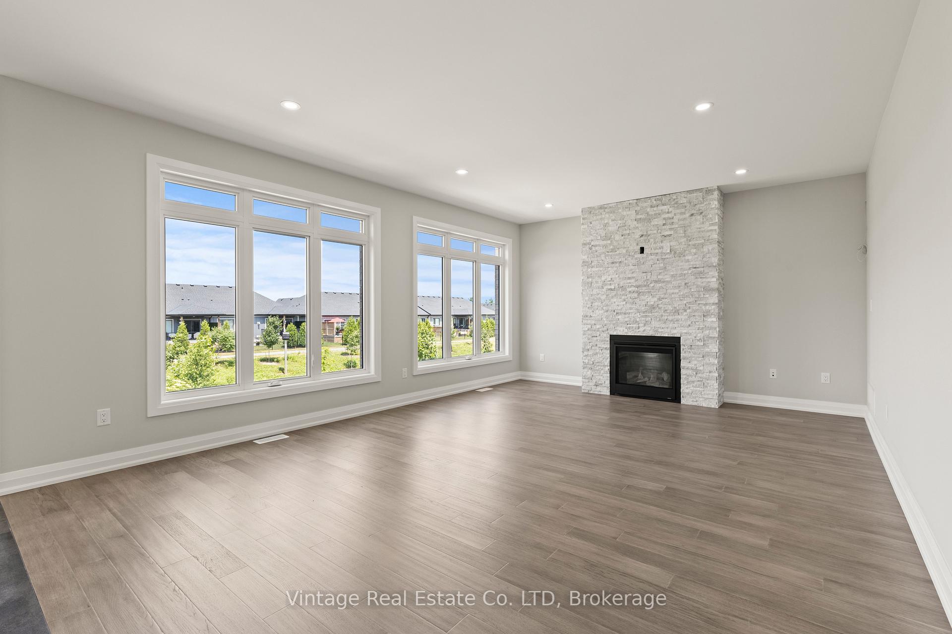 Photo 16 of 77 Swan Avenue, Pelham, Fonthill — HOMEH