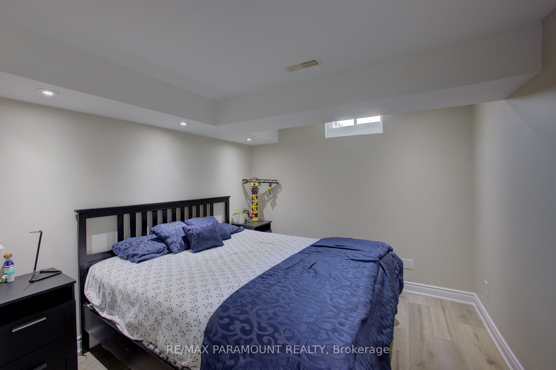 Photo 39 of 14 Paula Court, Orangeville — HOMEH