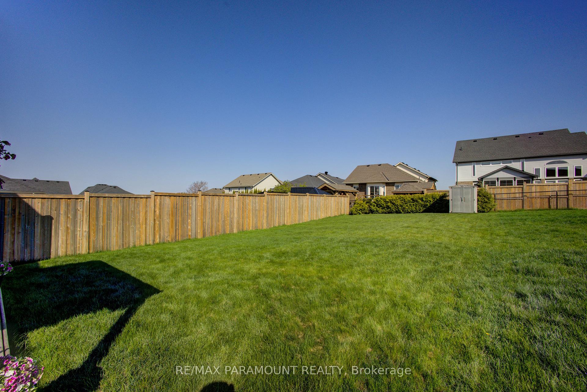Photo 42 of 14 Paula Court, Orangeville — HOMEH