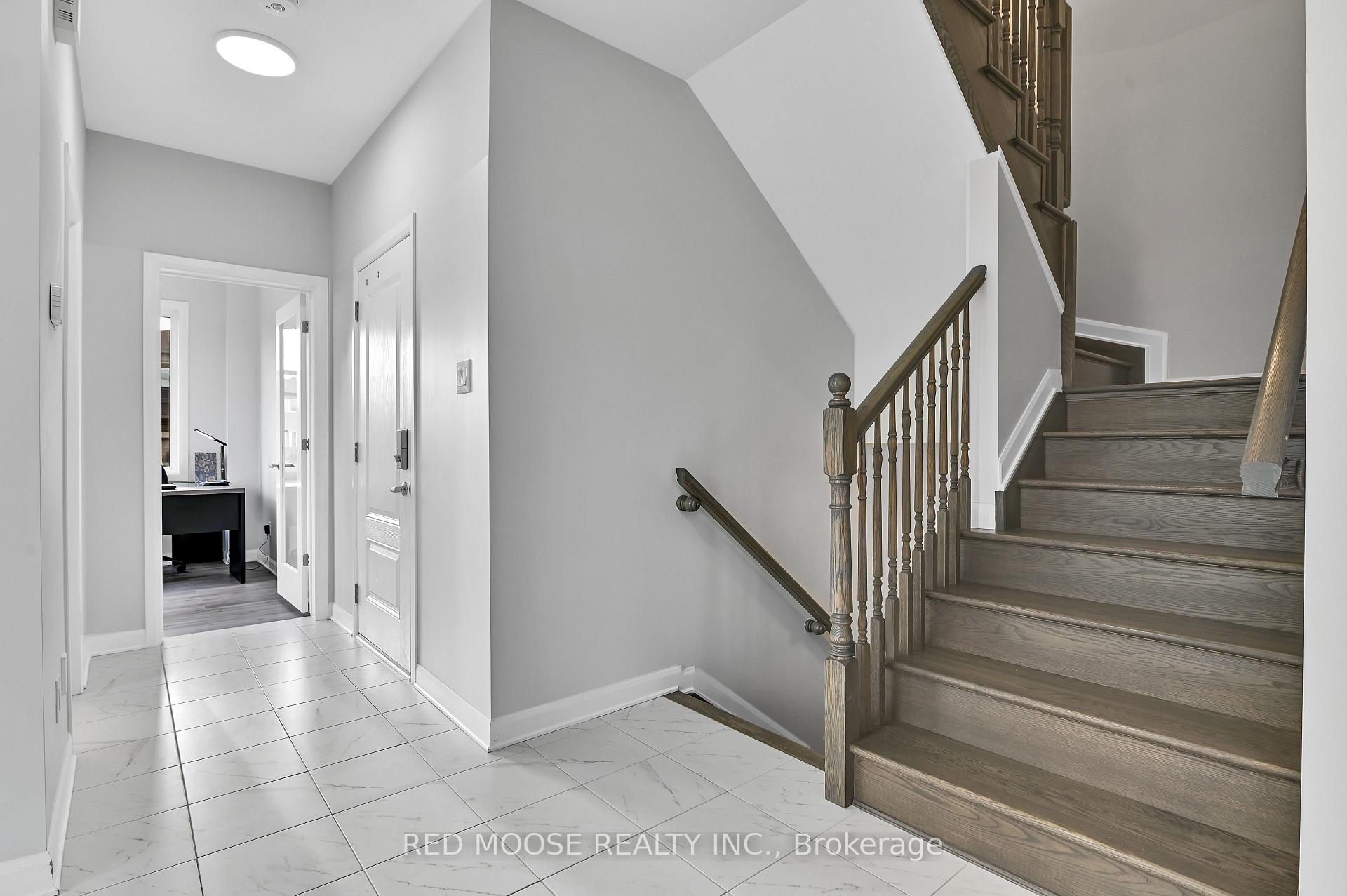 Photo 38 of 833 Dynasty Street, Ottawa, Avalon East — HOMEH