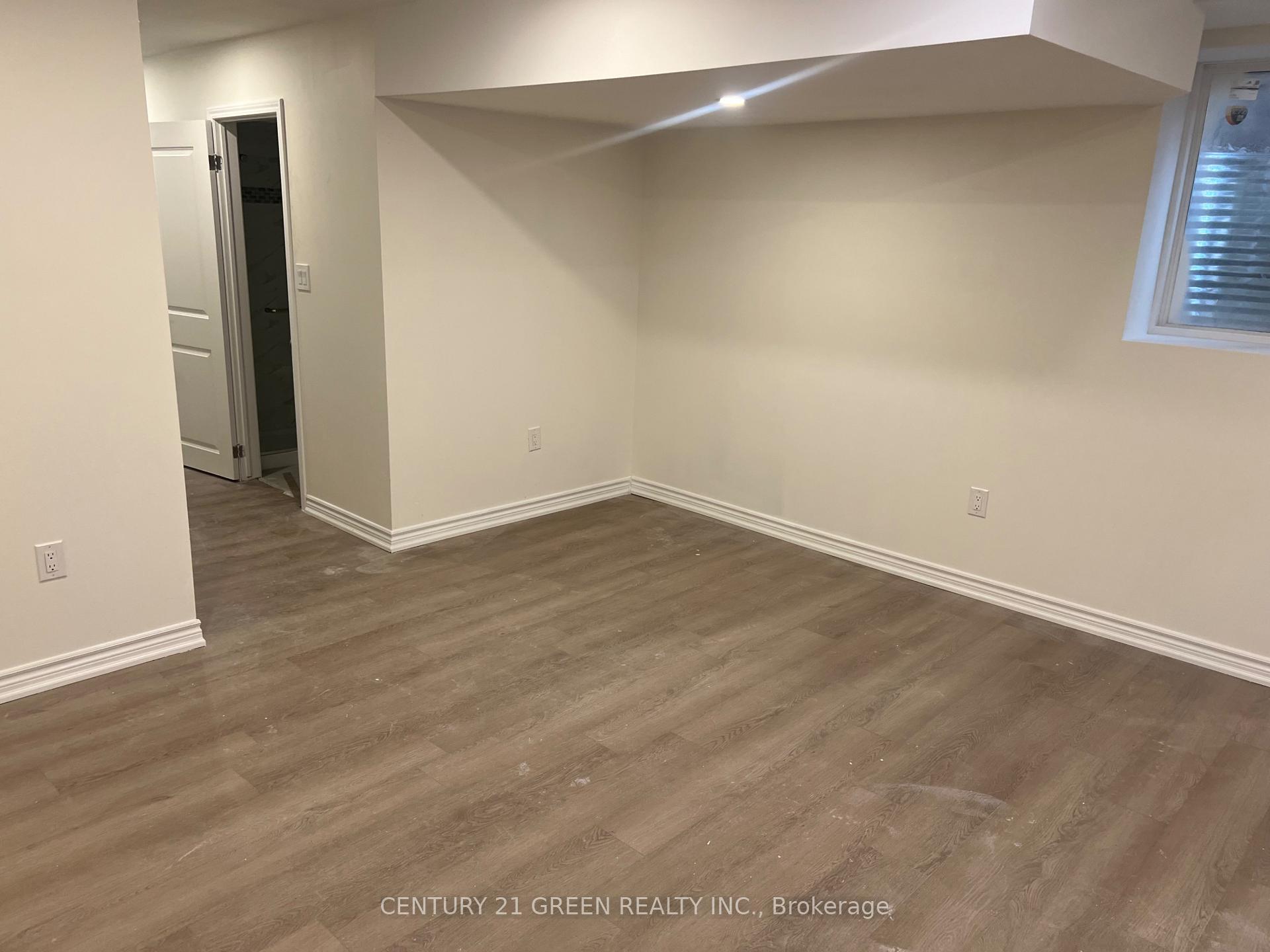 Photo 9 of Unit Basement, 1713 Whitlock Avenue, Milton, Bowes — HOMEH