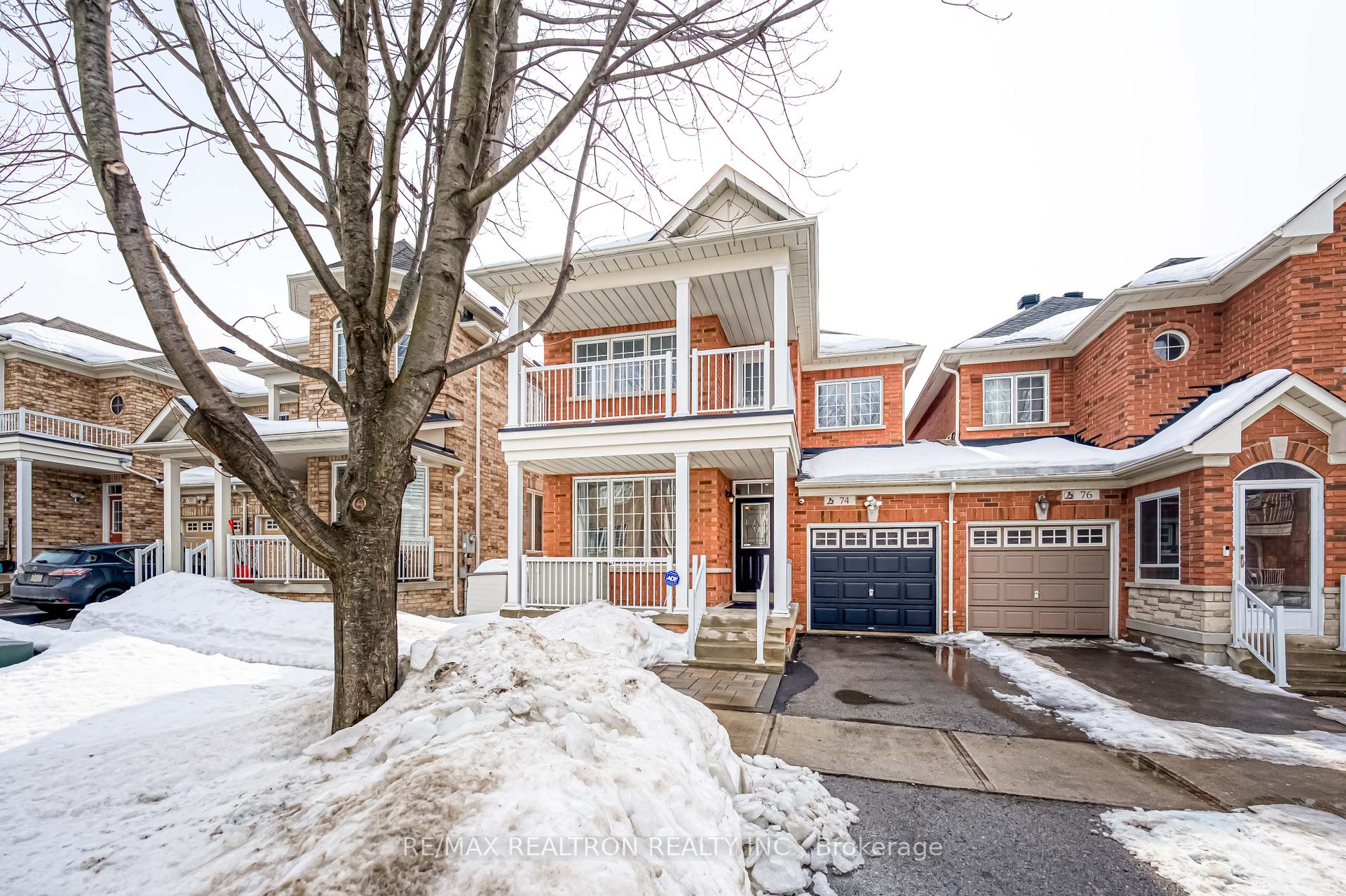Photo 1 of 74 Pillar Rock Crescent, Markham, Victoria Manor-Jennings Gate — HOMEH