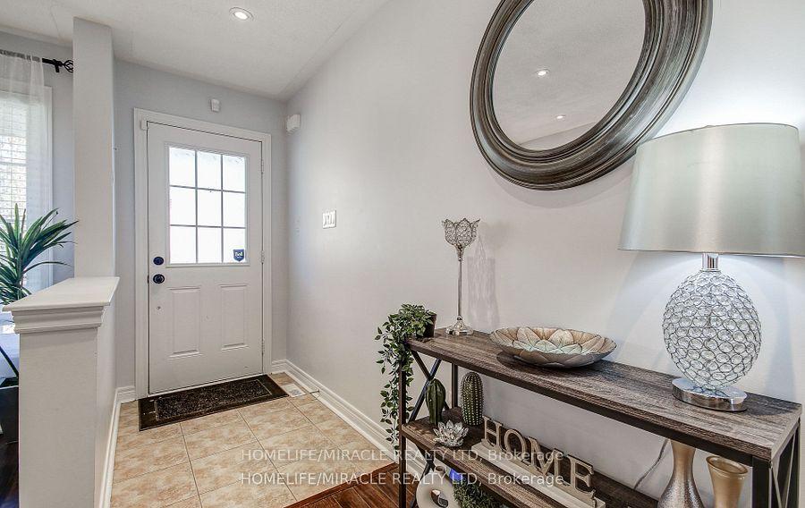 Photo 8 of 248 Giddings Crescent, Milton, Scott — HOMEH