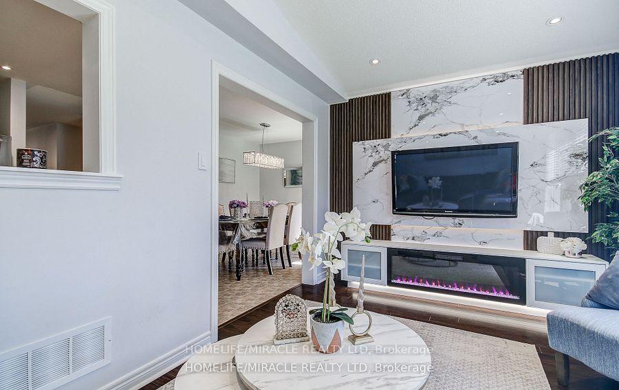 Photo 9 of 248 Giddings Crescent, Milton, Scott — HOMEH