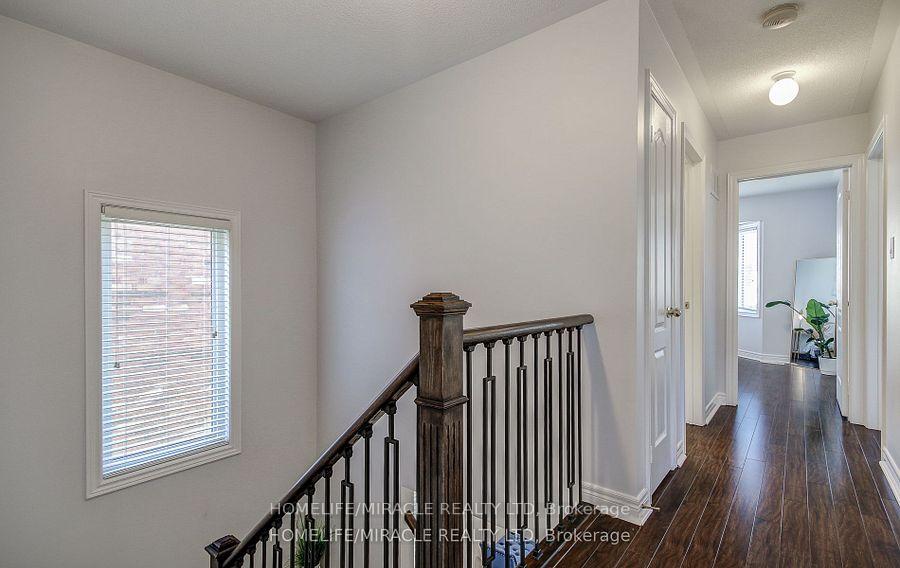 Photo 11 of 248 Giddings Crescent, Milton, Scott — HOMEH
