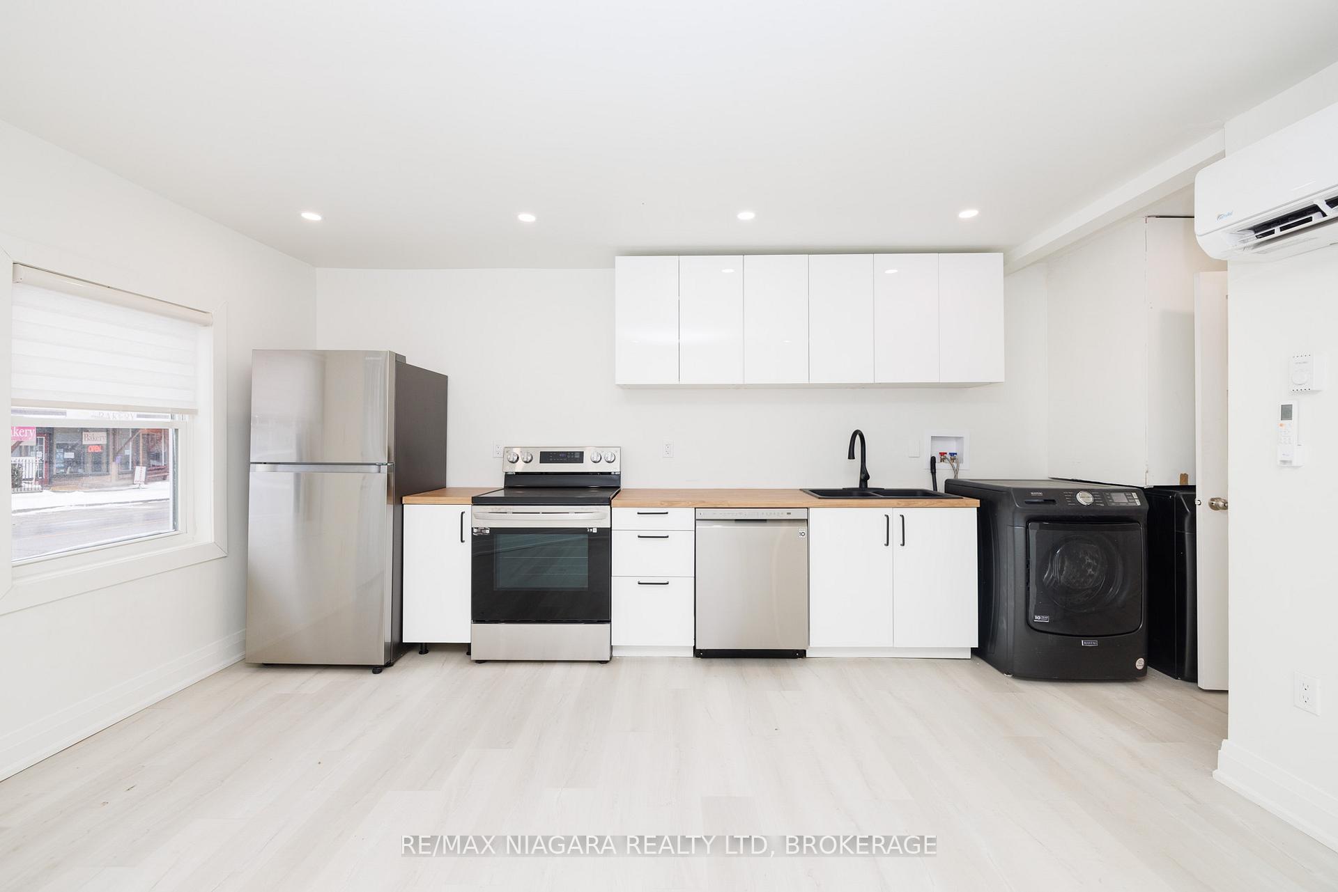 Front of Unit Main, 14 Highway 20 W