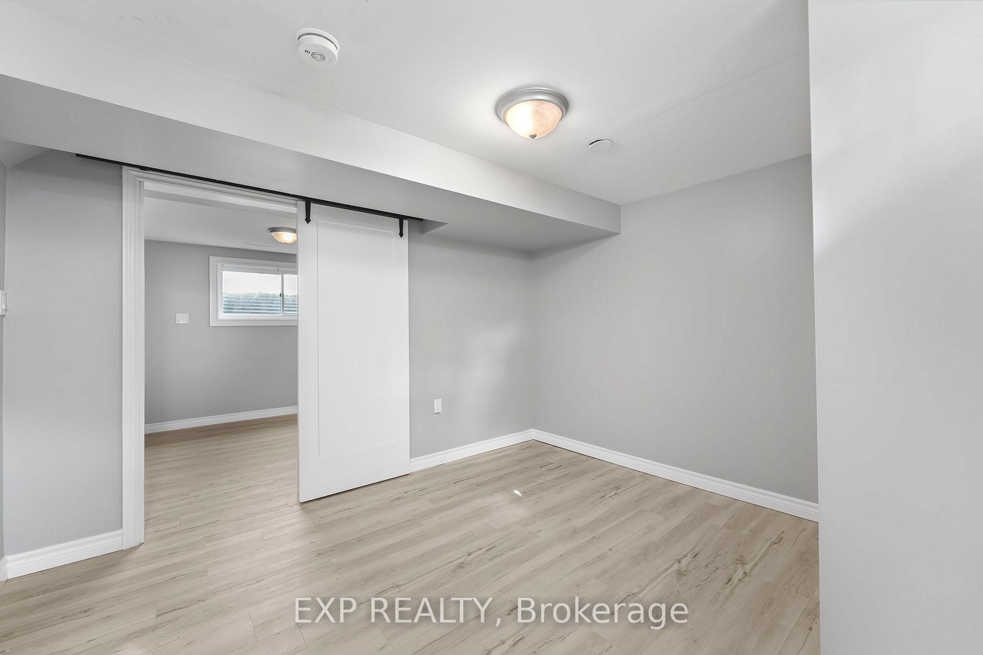 Photo 33 of 143 Westmount Drive N, Orillia — HOMEH