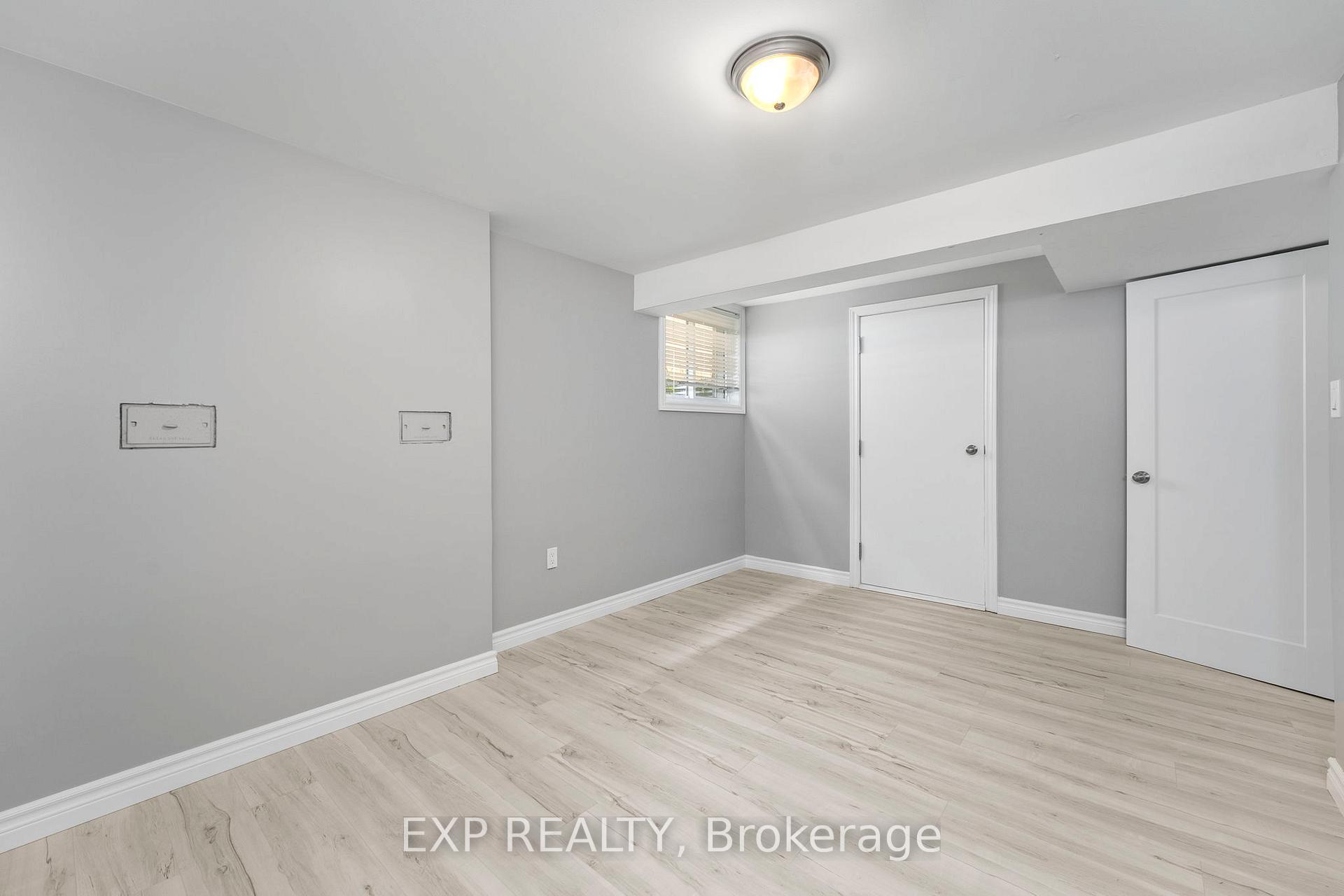 Photo 37 of 143 Westmount Drive N, Orillia — HOMEH