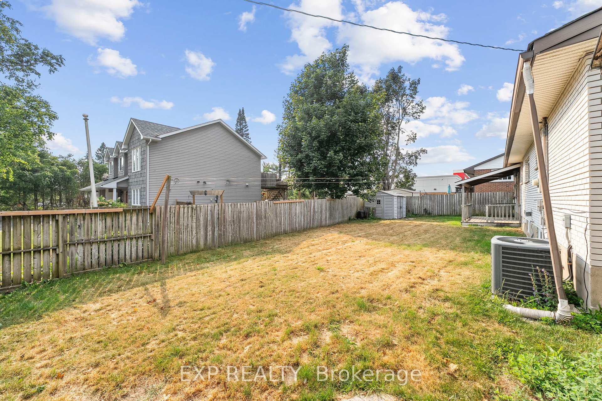 Photo 40 of 143 Westmount Drive N, Orillia — HOMEH