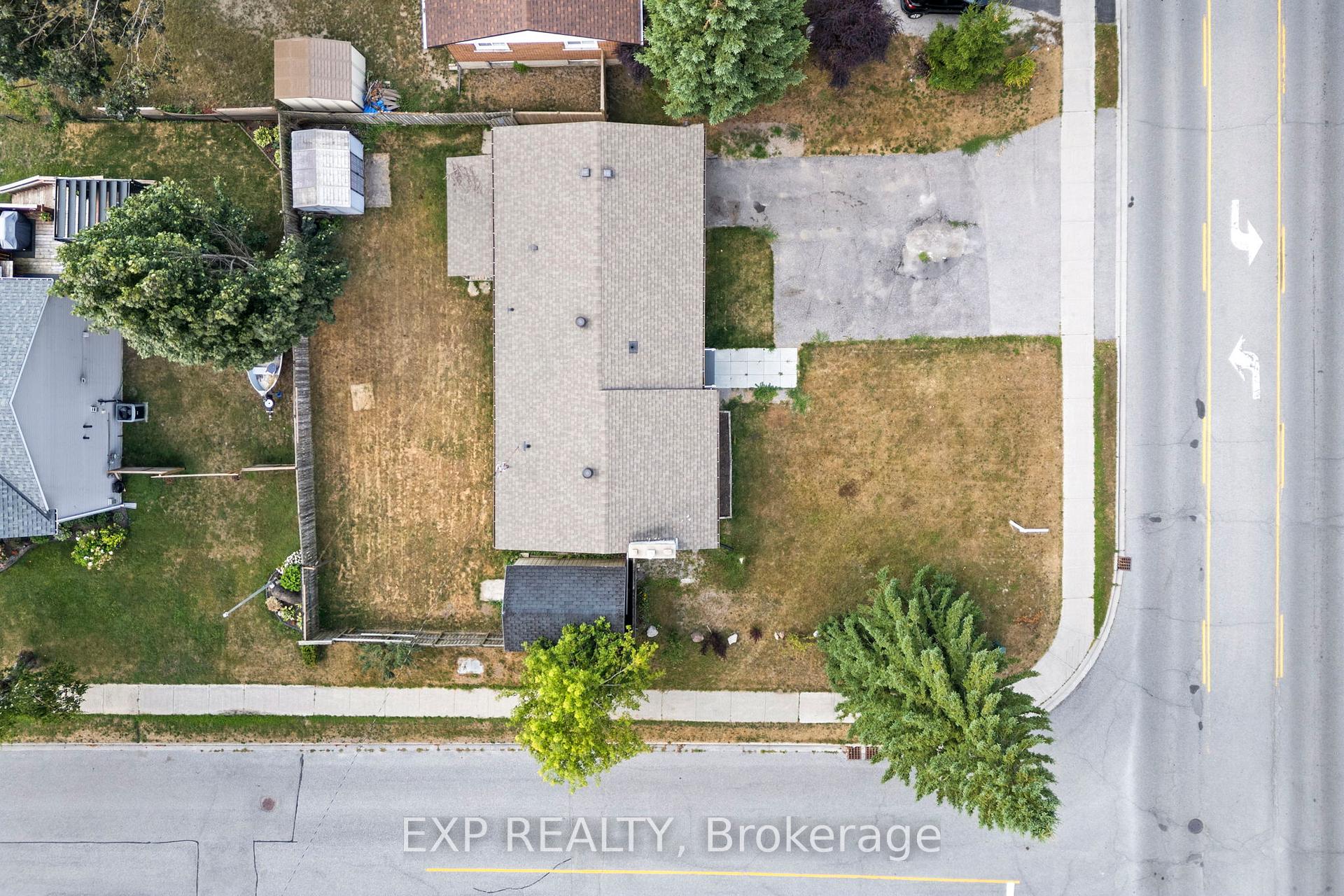 Photo 42 of 143 Westmount Drive N, Orillia — HOMEH