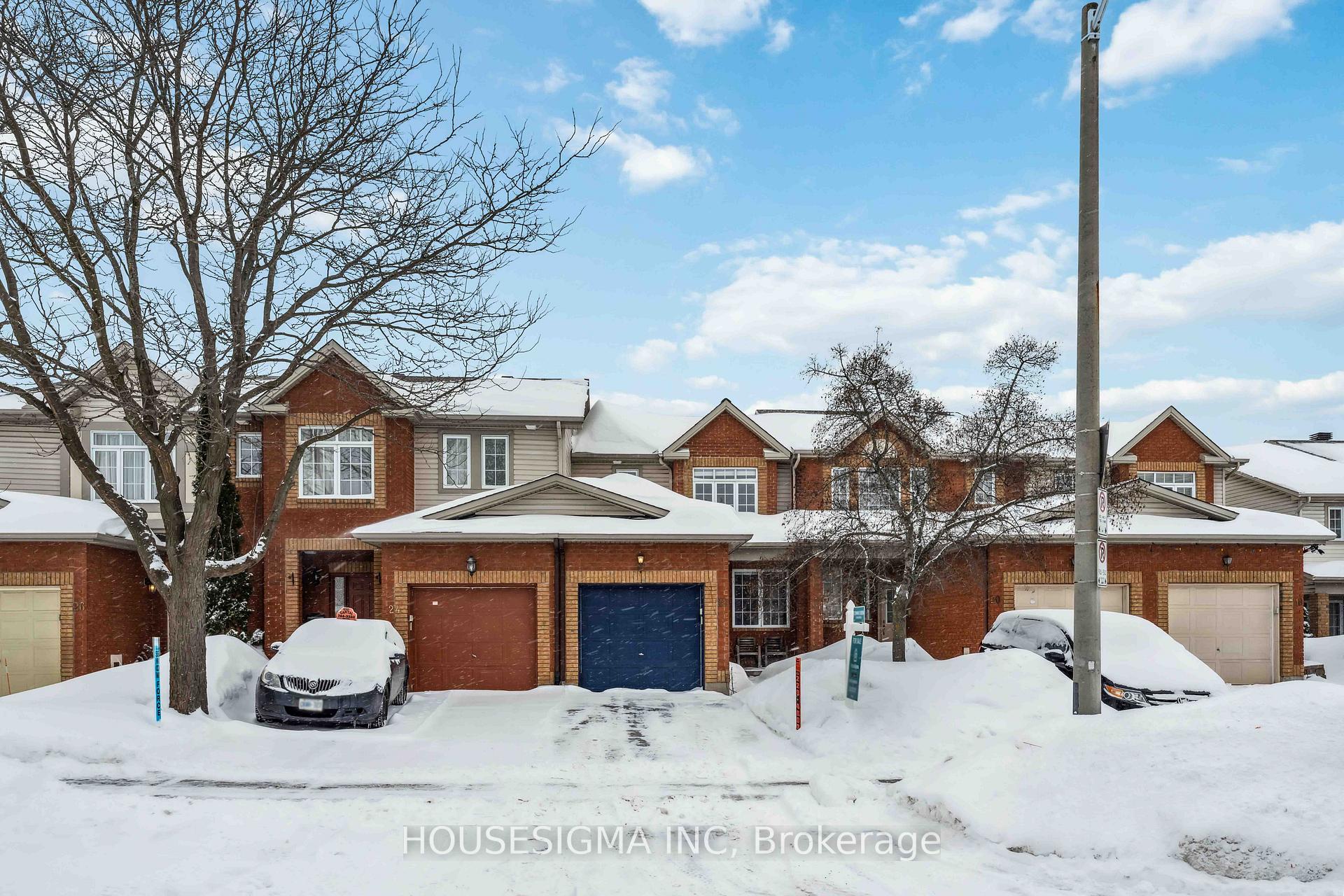 Photo 1 of 22 Carwood Circle, Ottawa, Carson Meadows — HOMEH