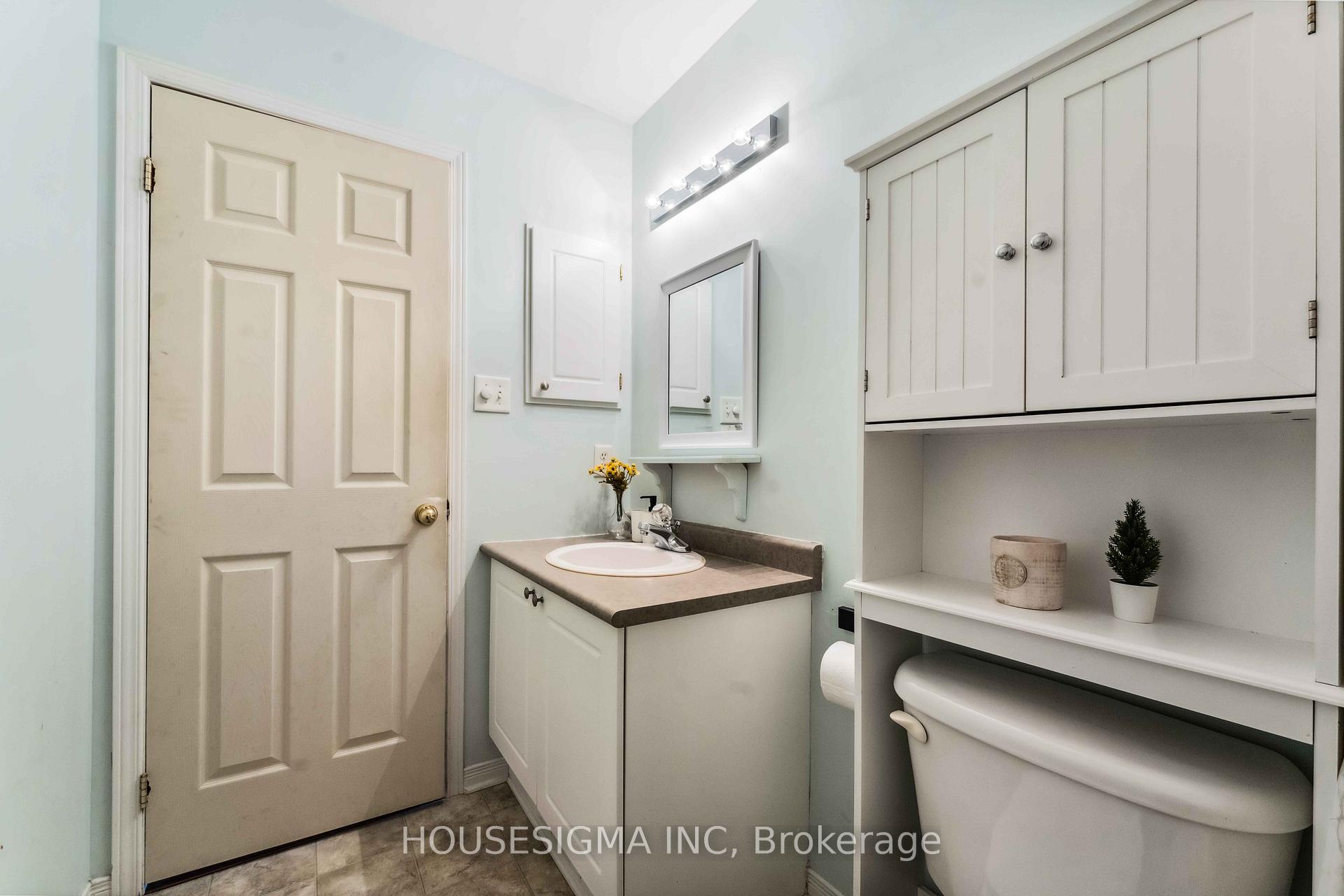 Photo 37 of 22 Carwood Circle, Ottawa, Carson Meadows — HOMEH