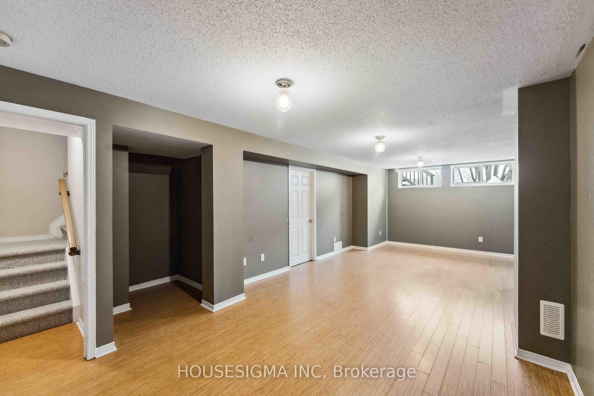 Photo 40 of 22 Carwood Circle, Ottawa, Carson Meadows — HOMEH