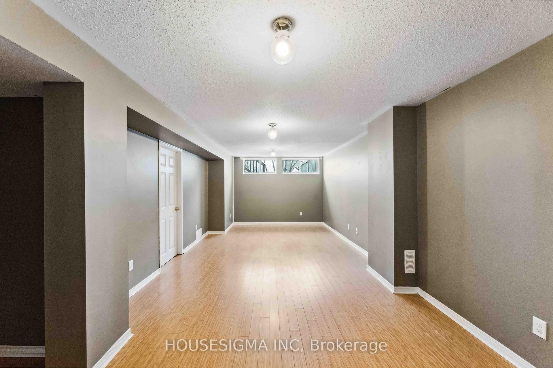 Photo 41 of 22 Carwood Circle, Ottawa, Carson Meadows — HOMEH