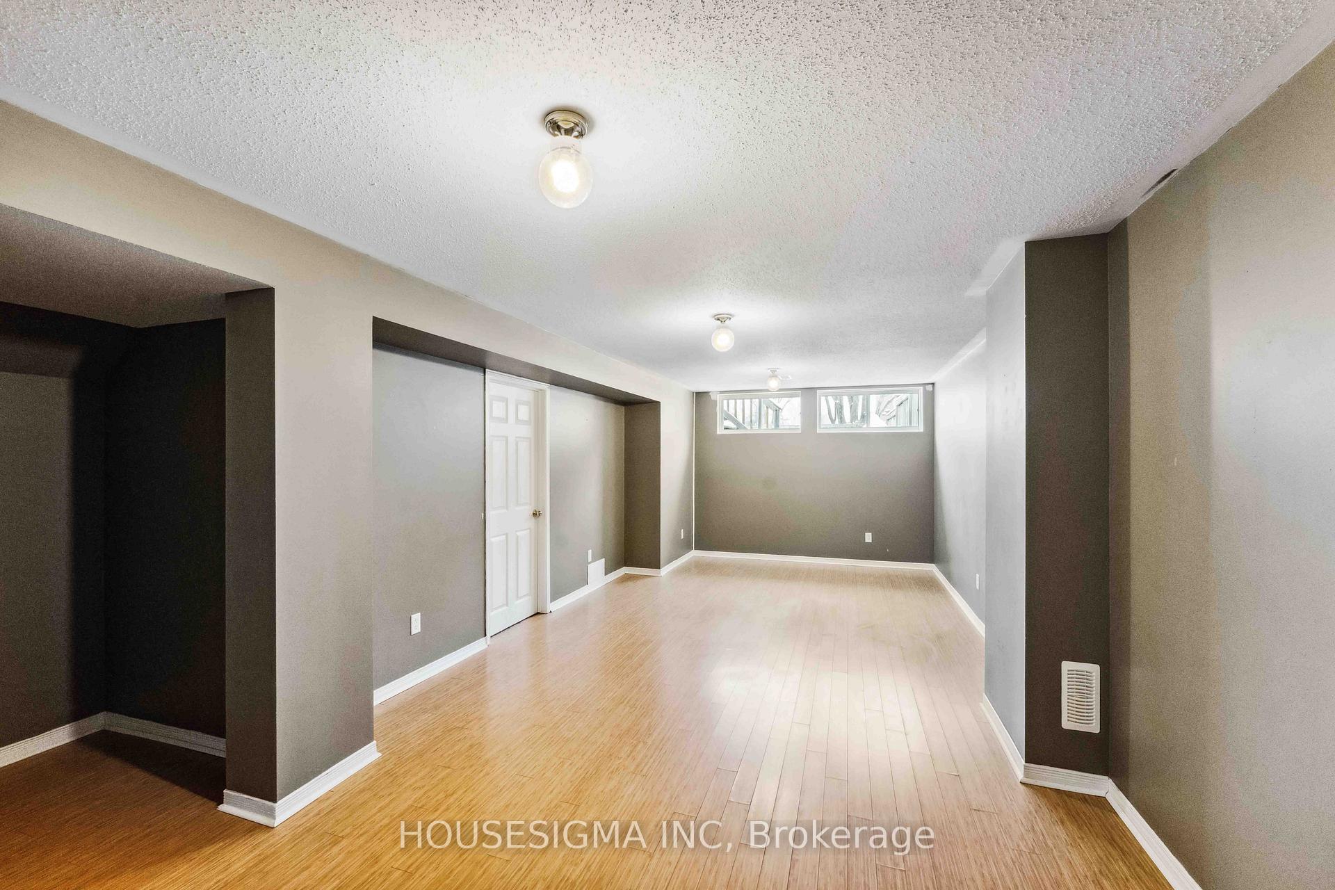 Photo 42 of 22 Carwood Circle, Ottawa, Carson Meadows — HOMEH