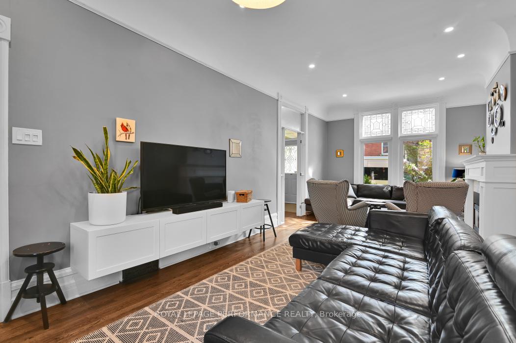Photo 10 of 4 Hartington Place, Ottawa, Ottawa Centre/Golden Triangle — HOMEH