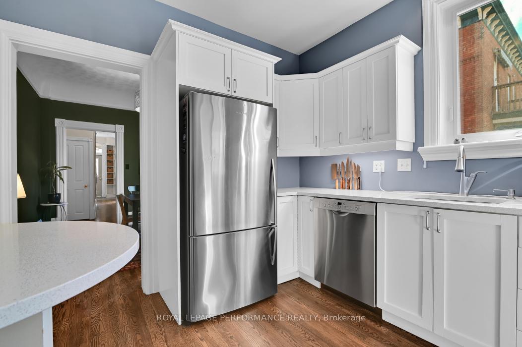 Photo 15 of 4 Hartington Place, Ottawa, Ottawa Centre/Golden Triangle — HOMEH