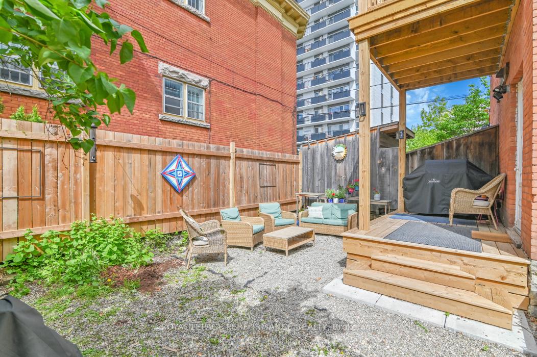 Photo 34 of 4 Hartington Place, Ottawa, Ottawa Centre/Golden Triangle — HOMEH
