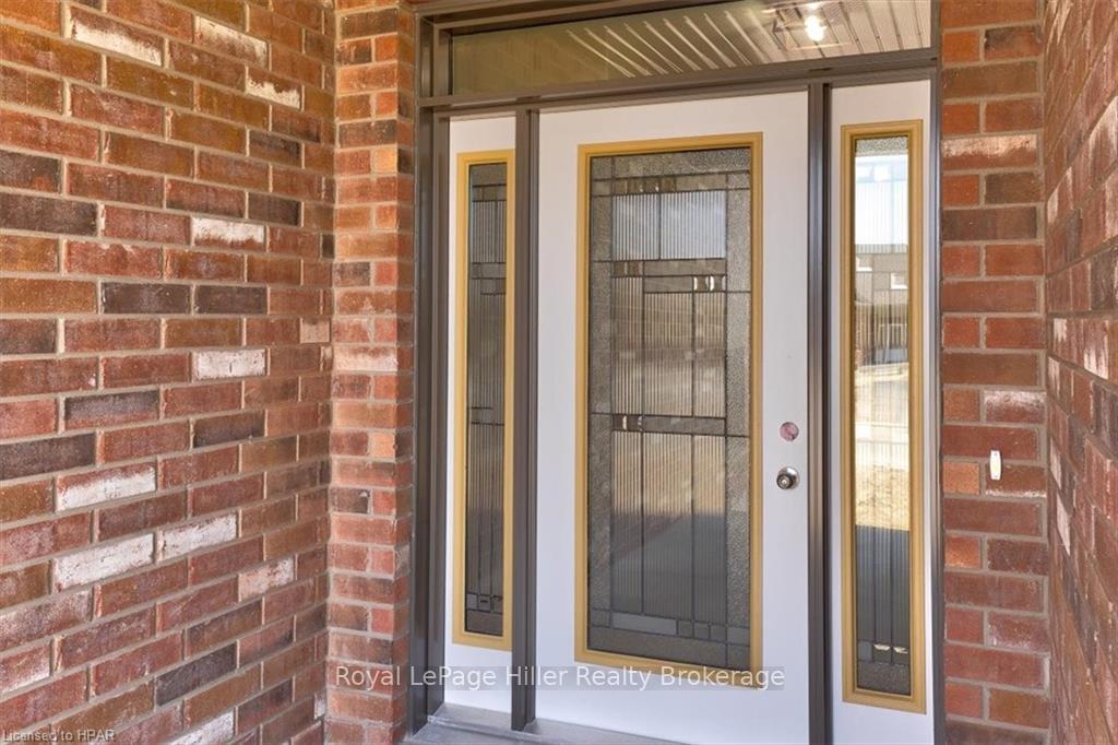 Photo 5 of 61 Pugh Street, Perth East, Milverton — HOMEH