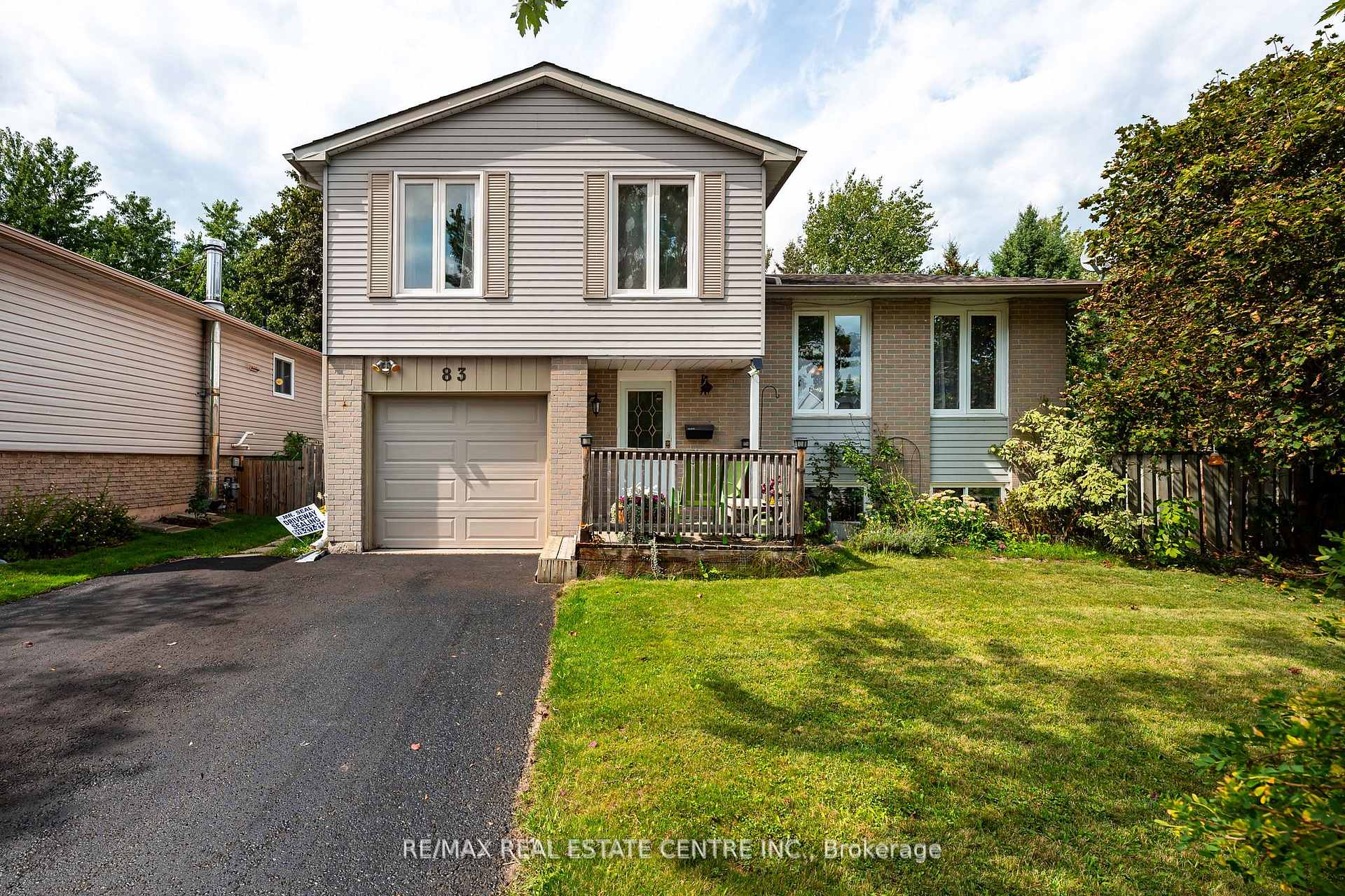 Photo 1 of 83 Brenda Boulevard, Orangeville — HOMEH