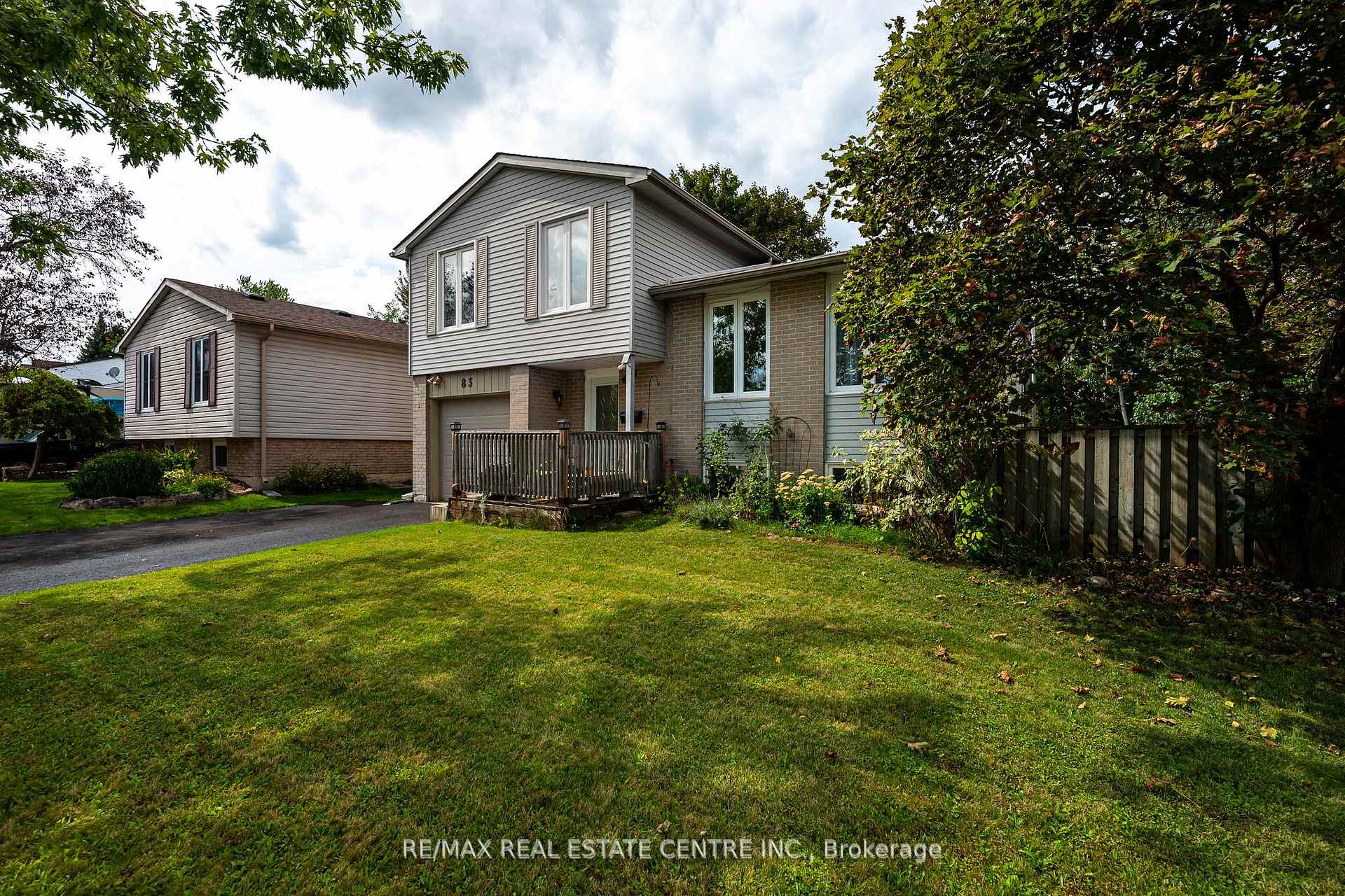 Photo 3 of 83 Brenda Boulevard, Orangeville — HOMEH