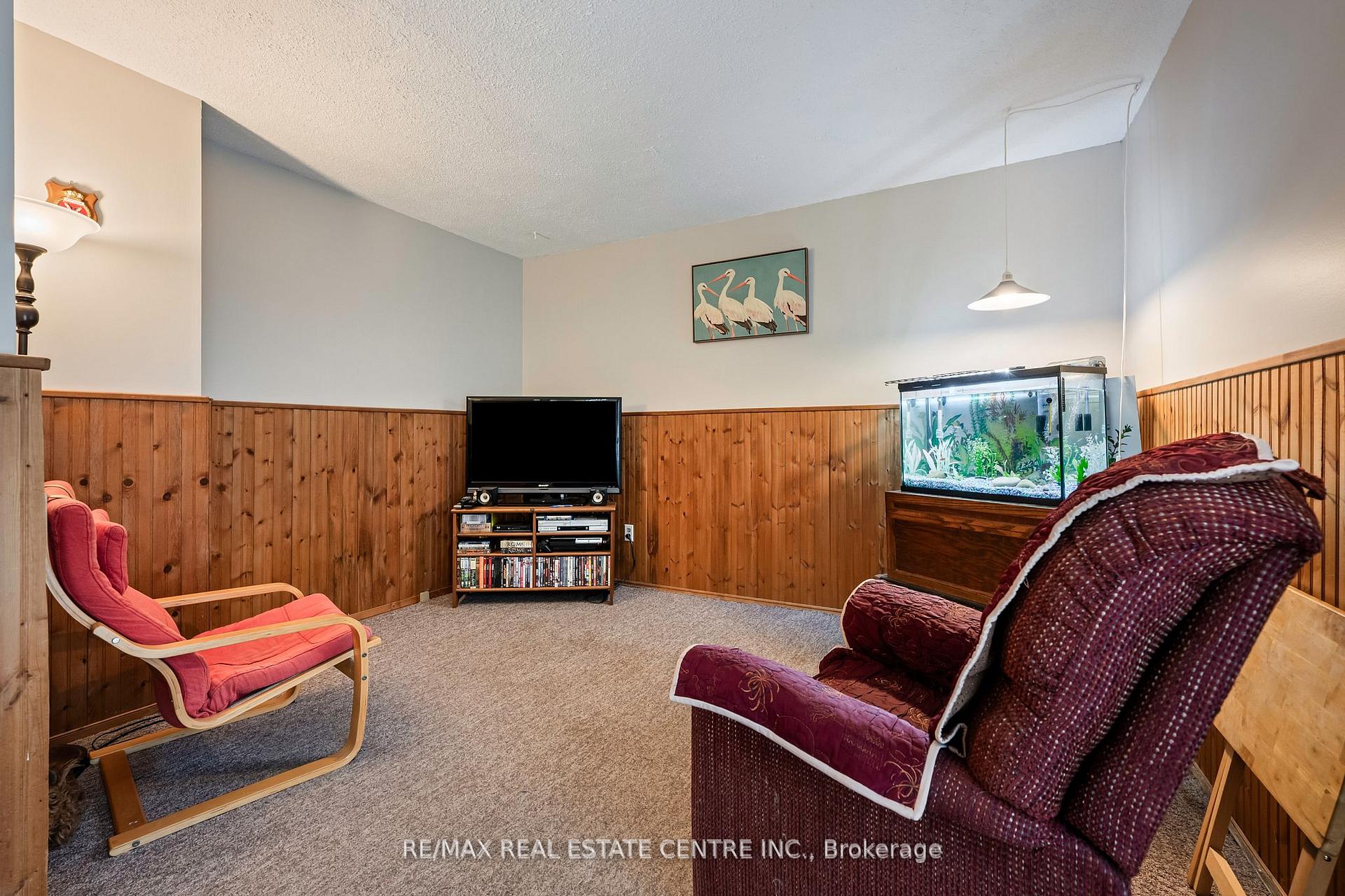 Photo 13 of 83 Brenda Boulevard, Orangeville — HOMEH